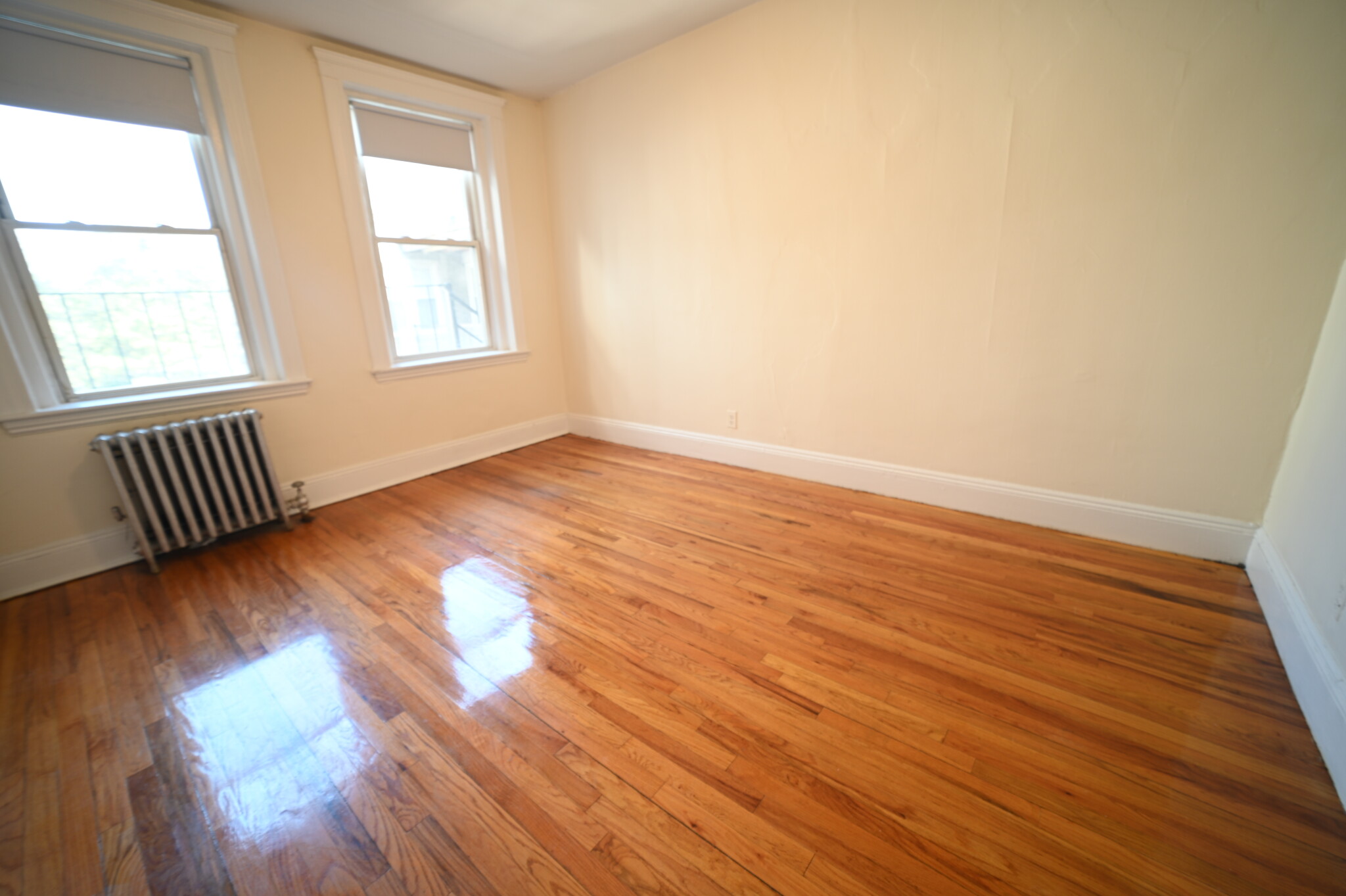 131 Washington St, Brighton