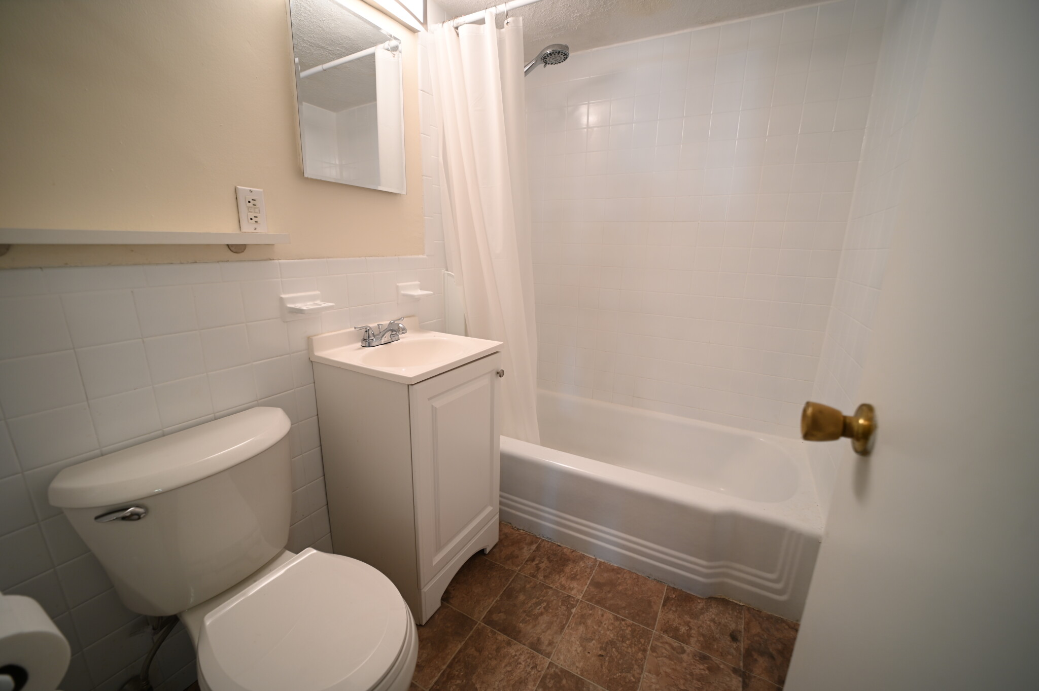 20 Riverside St, Watertown