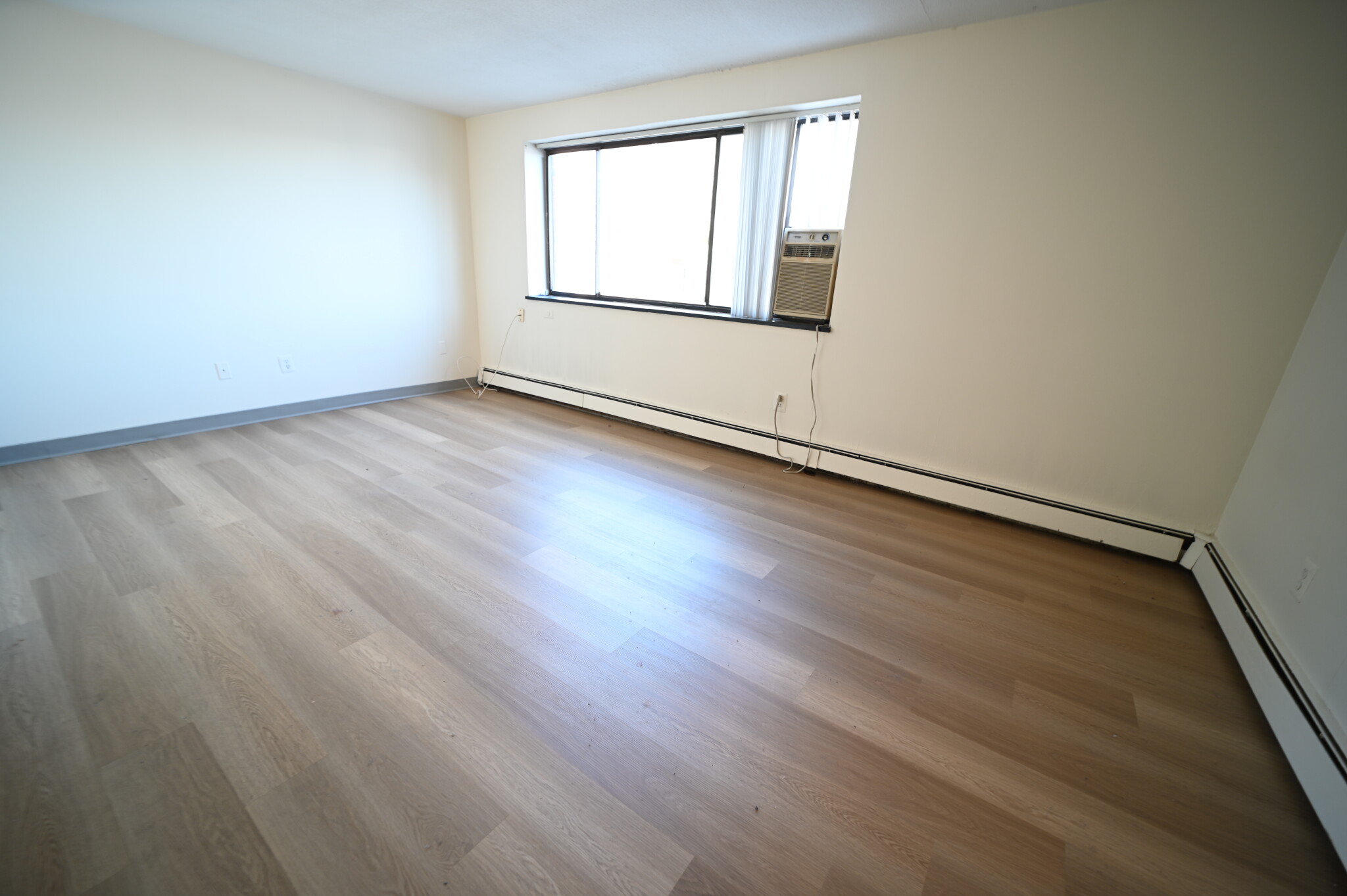 20 Riverside St, Watertown