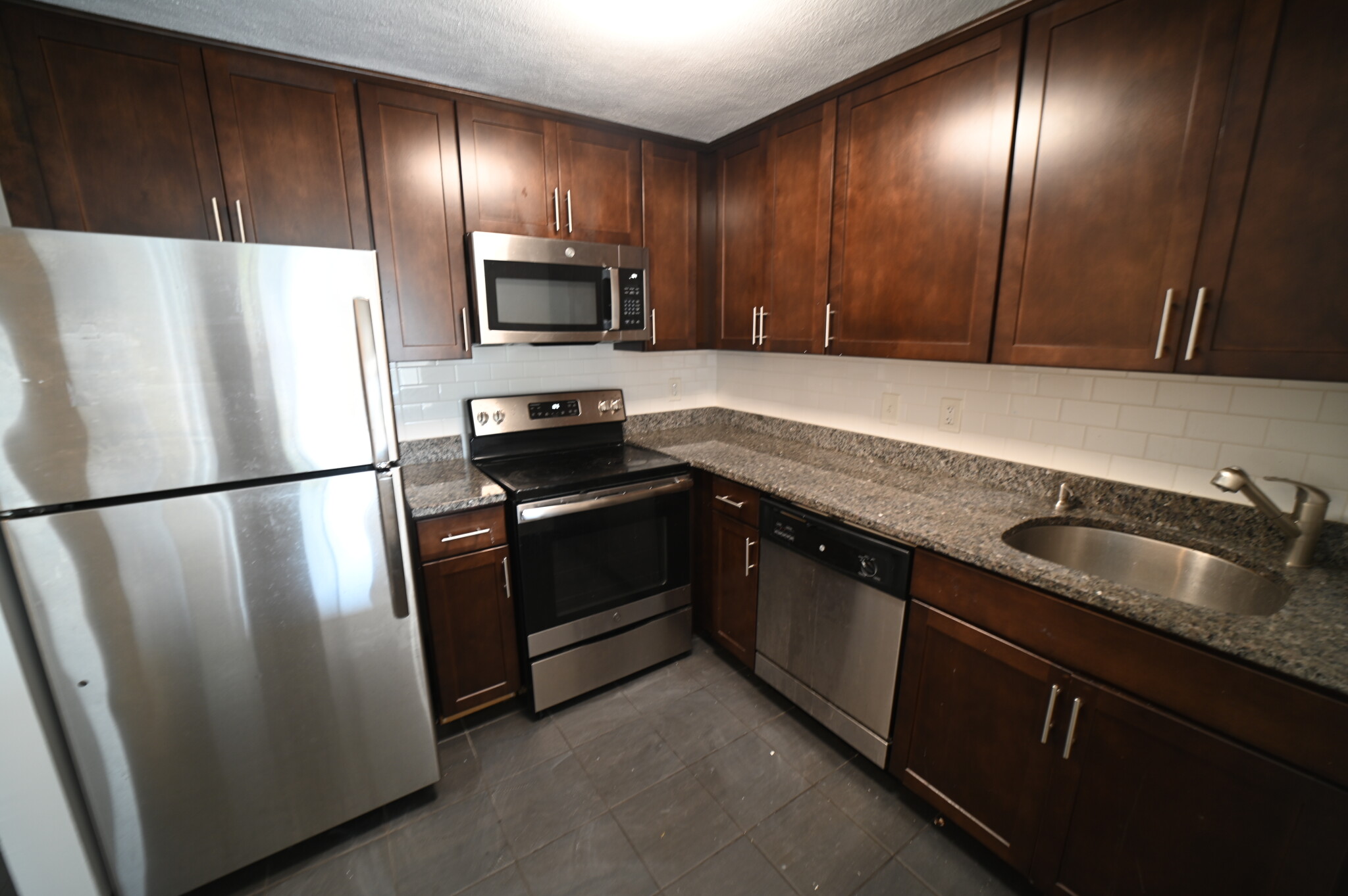 24 Whites Ave, Watertown