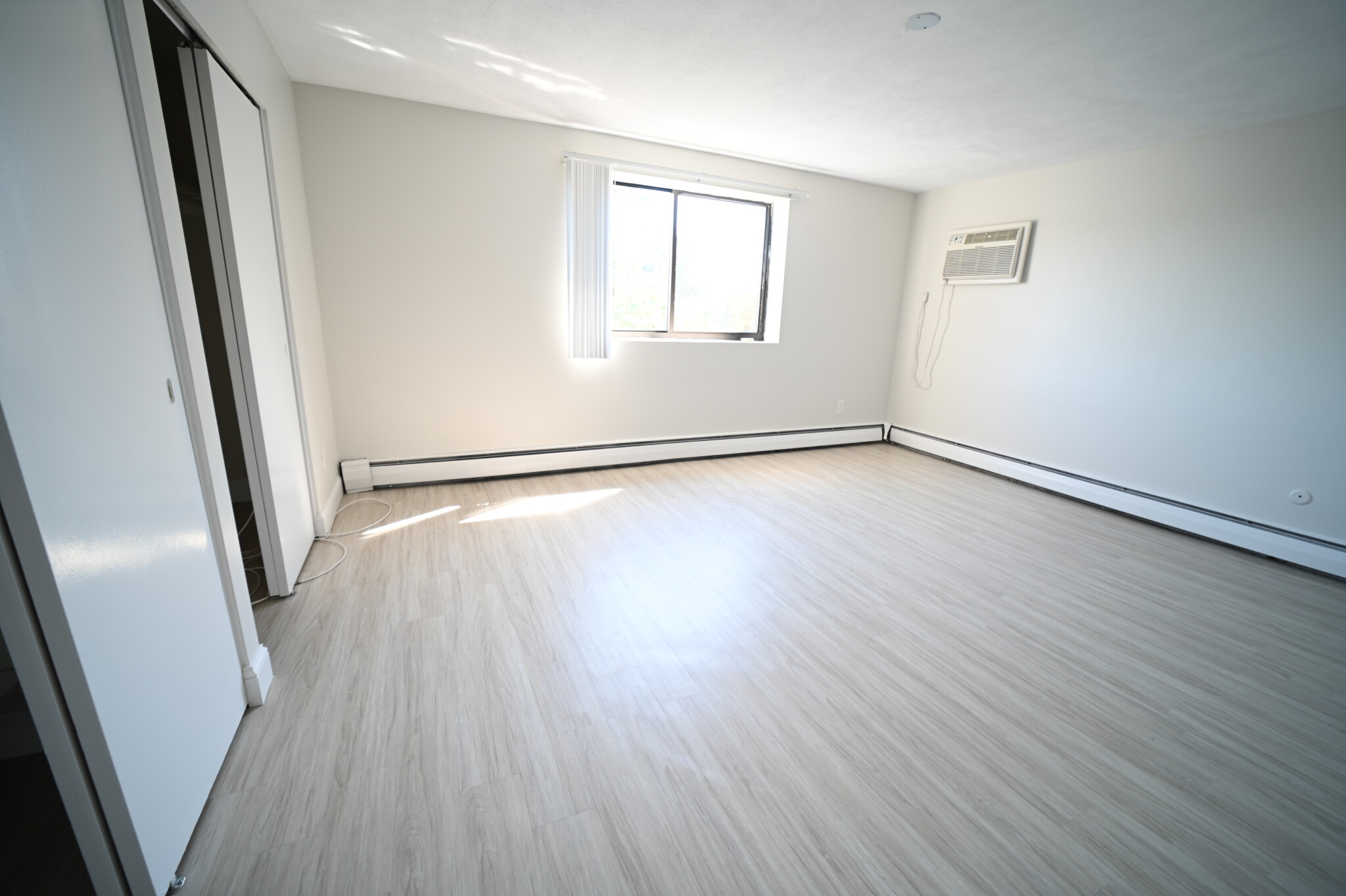 24 Whites Ave, Watertown