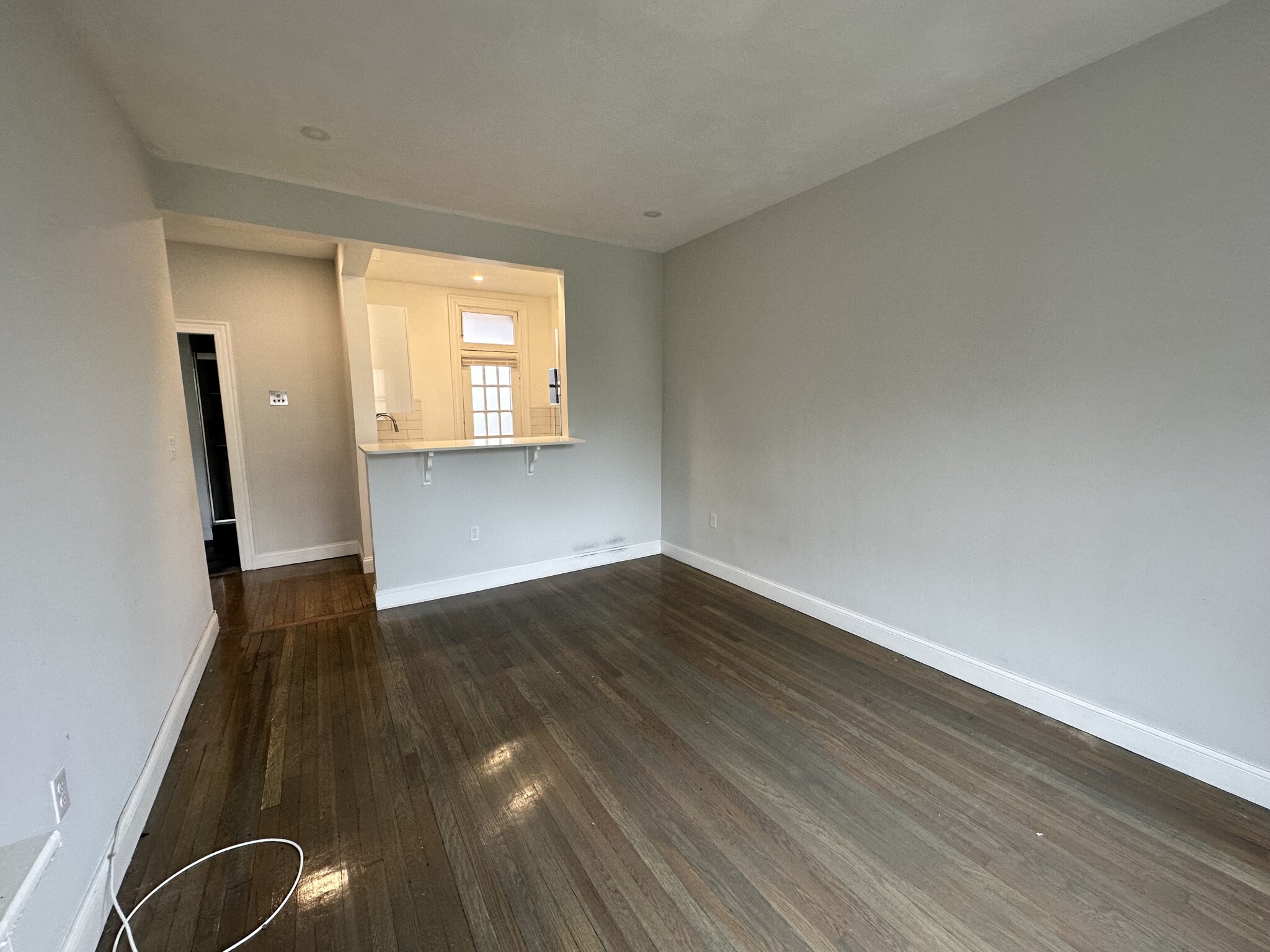 100 Queensberry St, Fenway