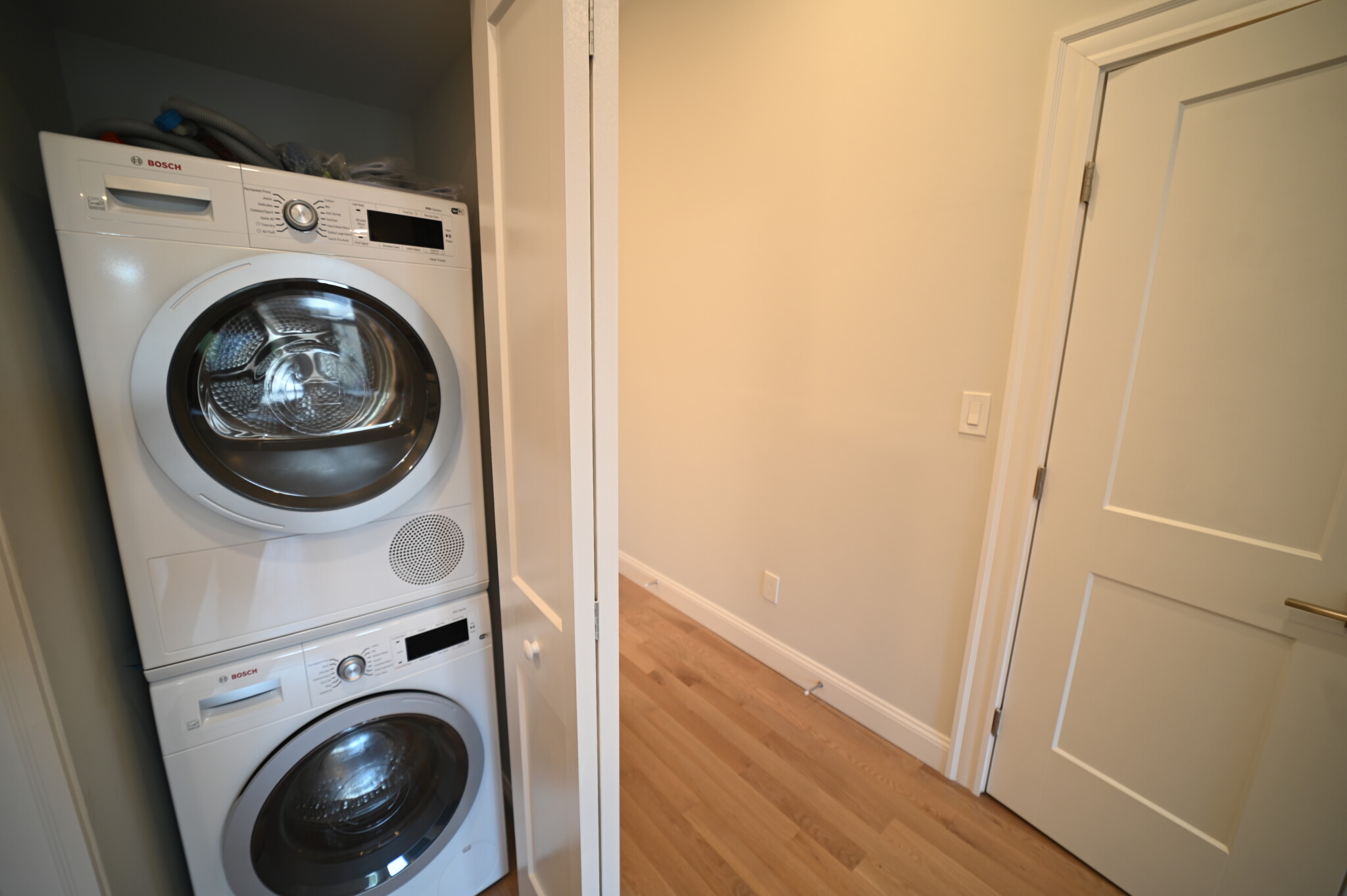 98 Queensberry St, Fenway