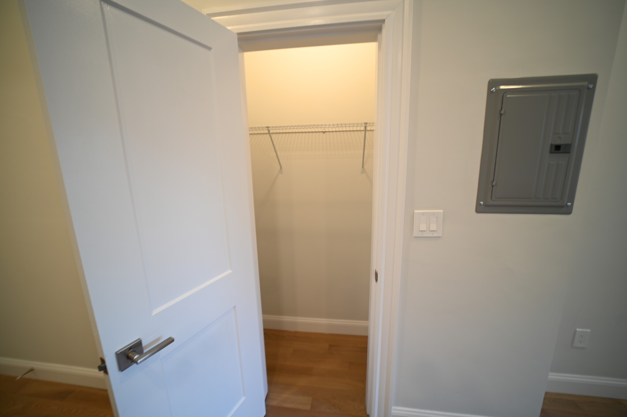 98 Queensberry St, Fenway