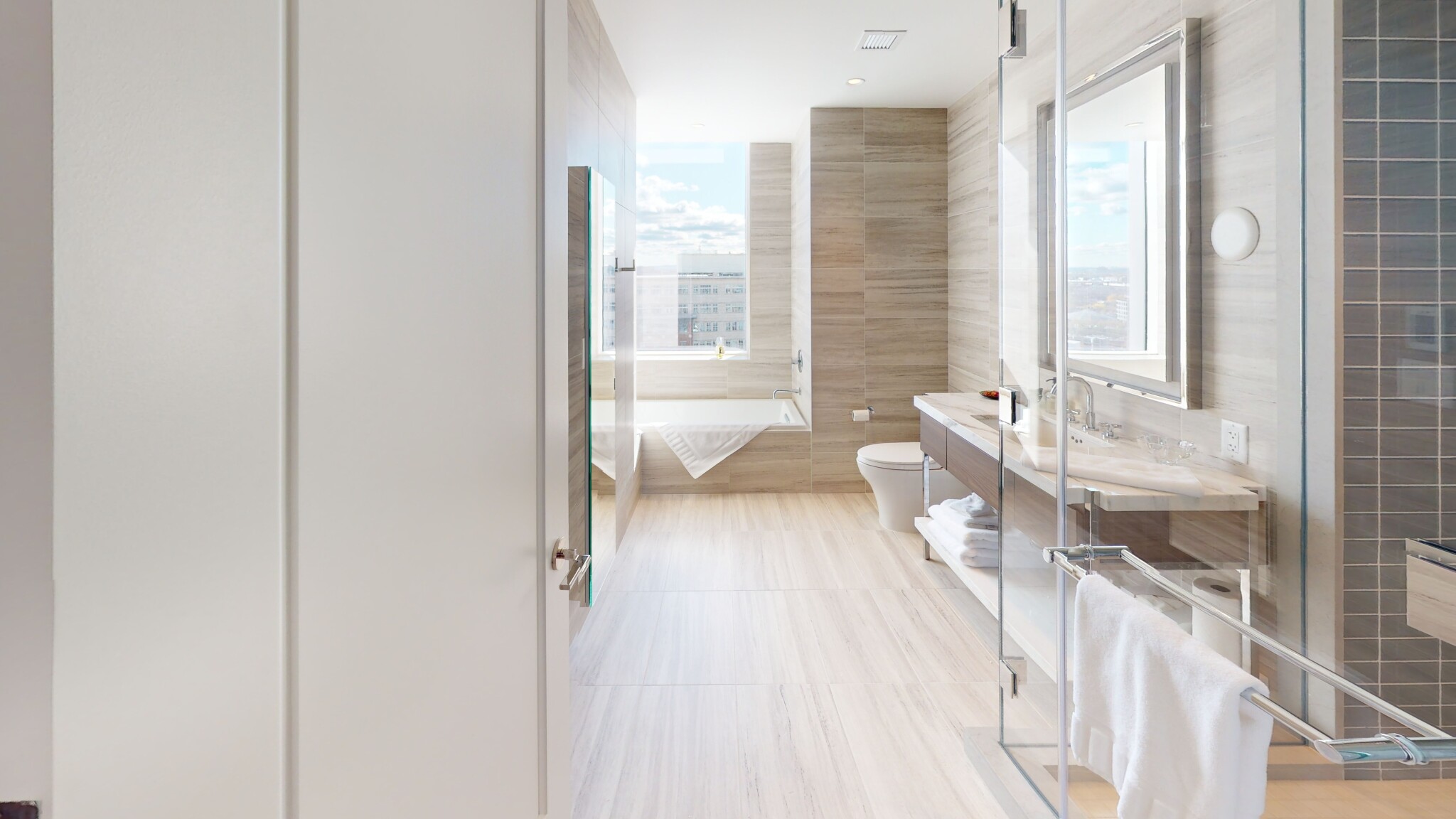 430 Stuart St, Back Bay