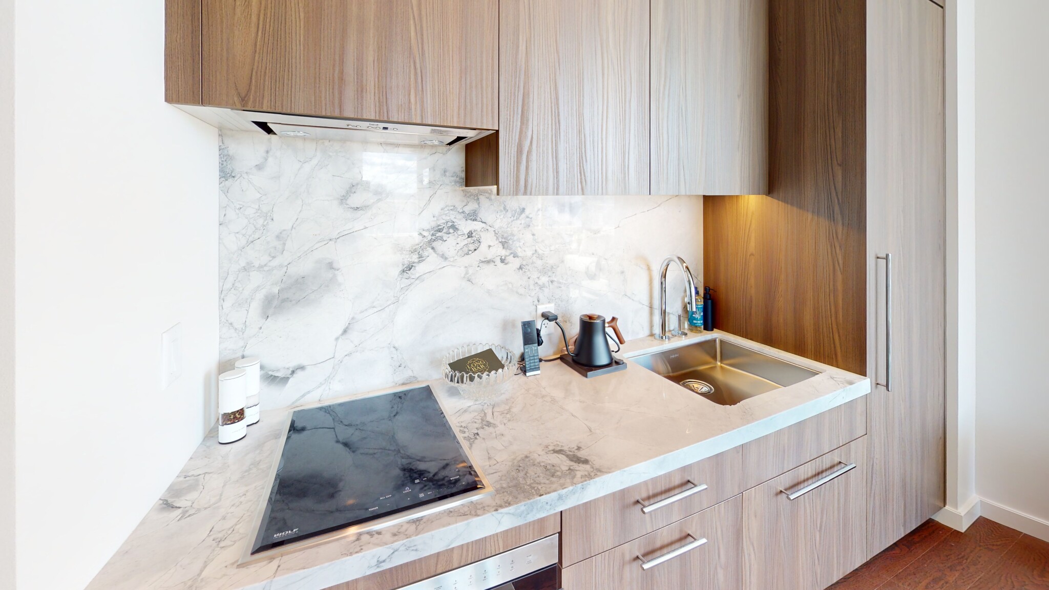 430 Stuart St, Back Bay