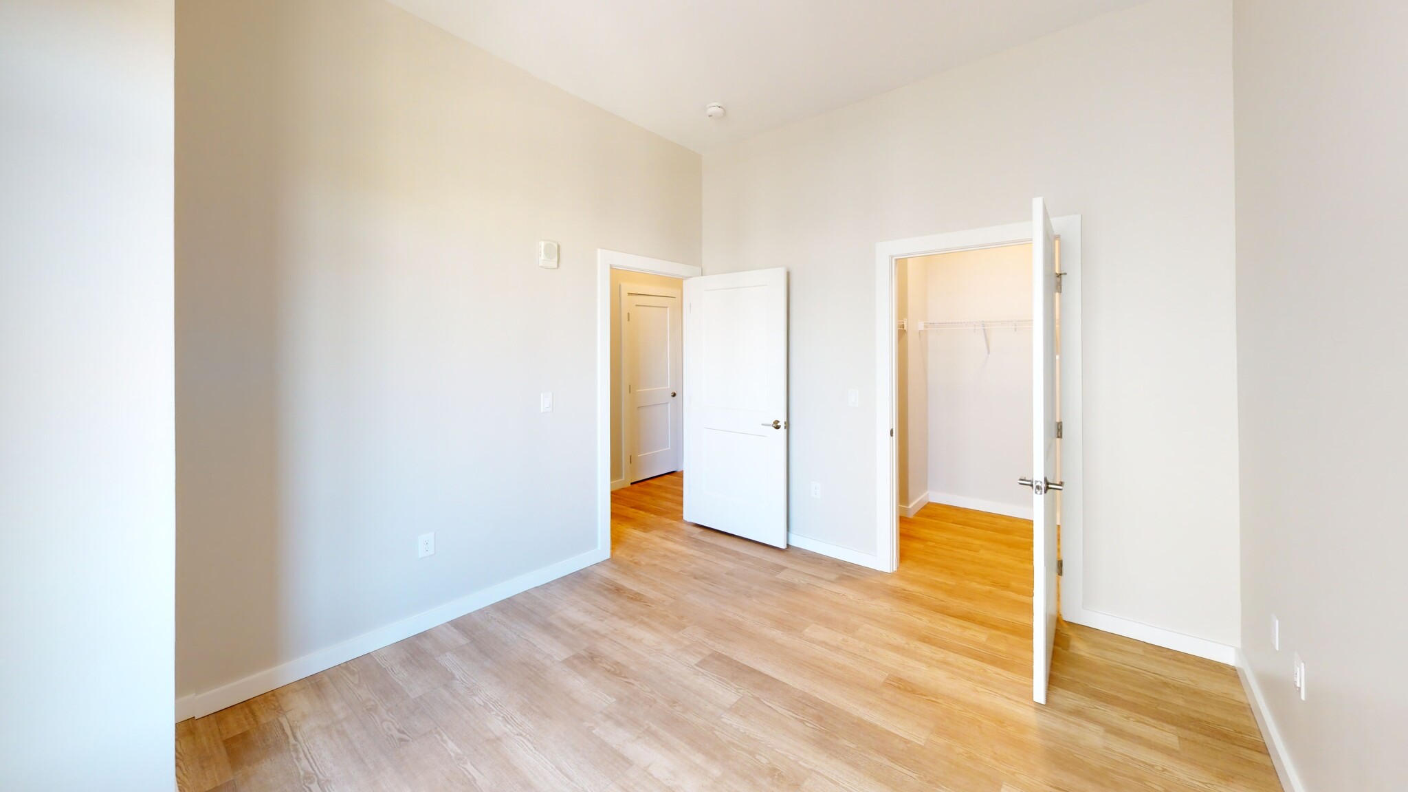 20 Fourth Ave, Burlington