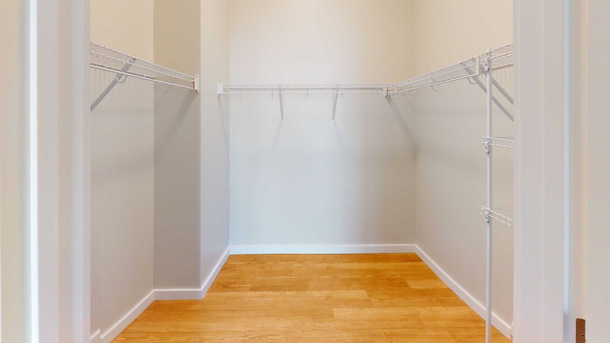 20 Fourth Ave, Burlington