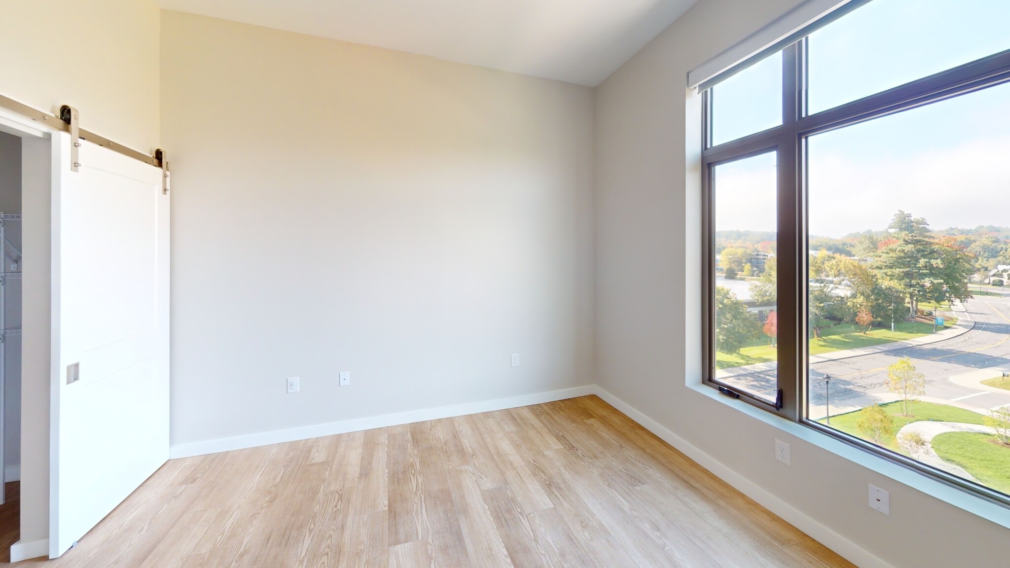 20 Fourth Ave, Burlington