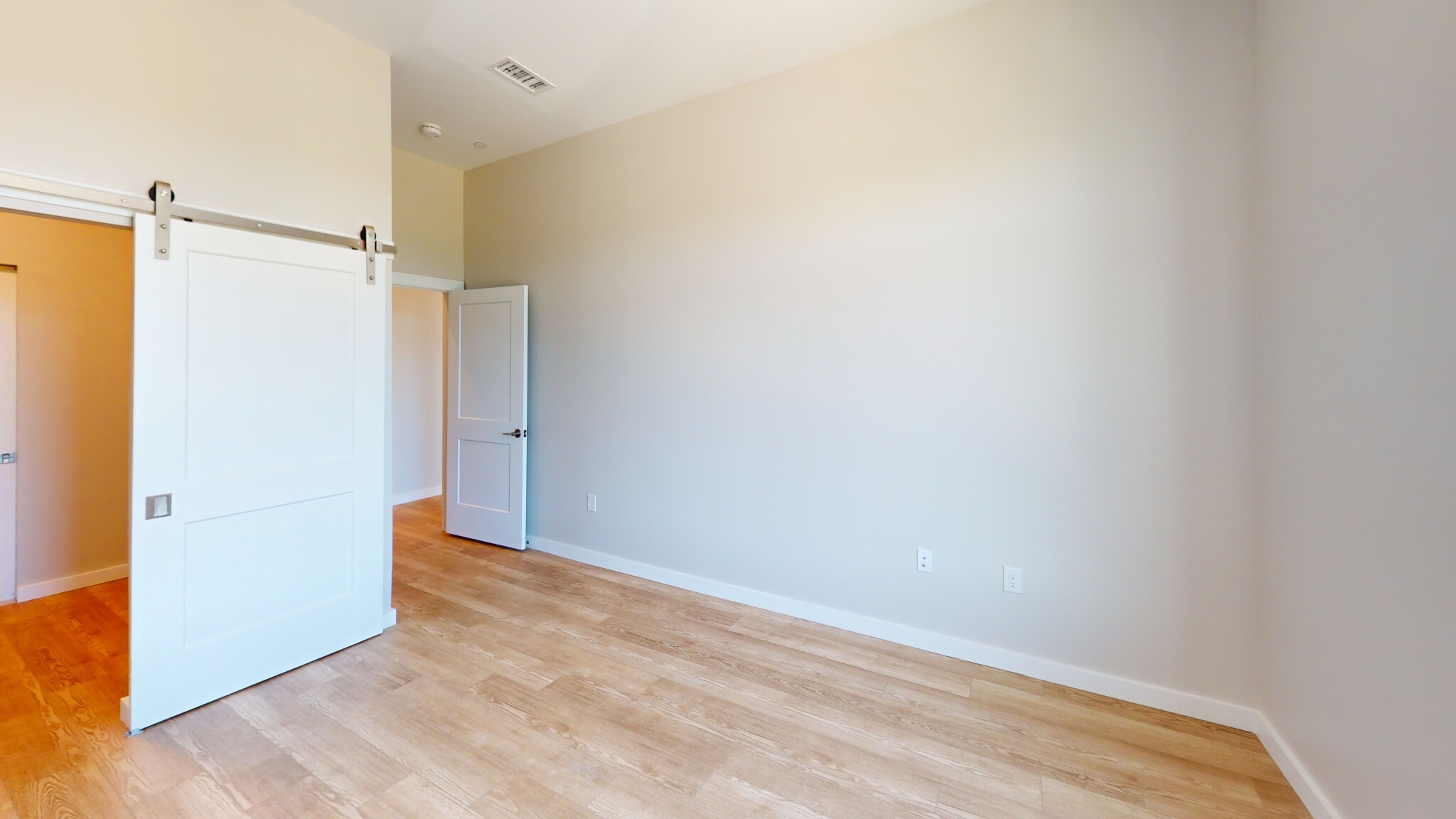 20 Fourth Ave, Burlington