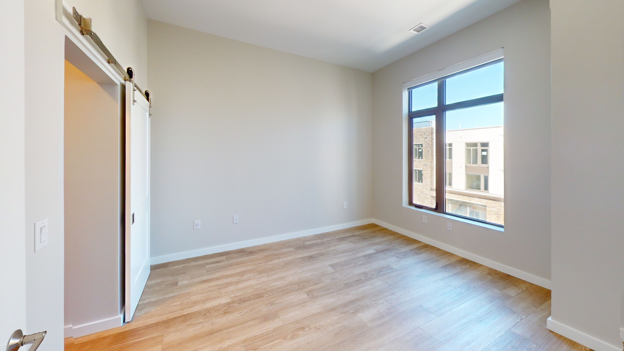 20 Fourth Ave, Burlington