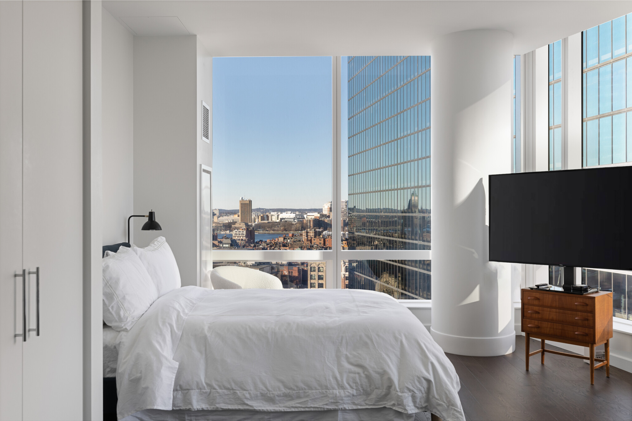 430 Stuart St, Back Bay