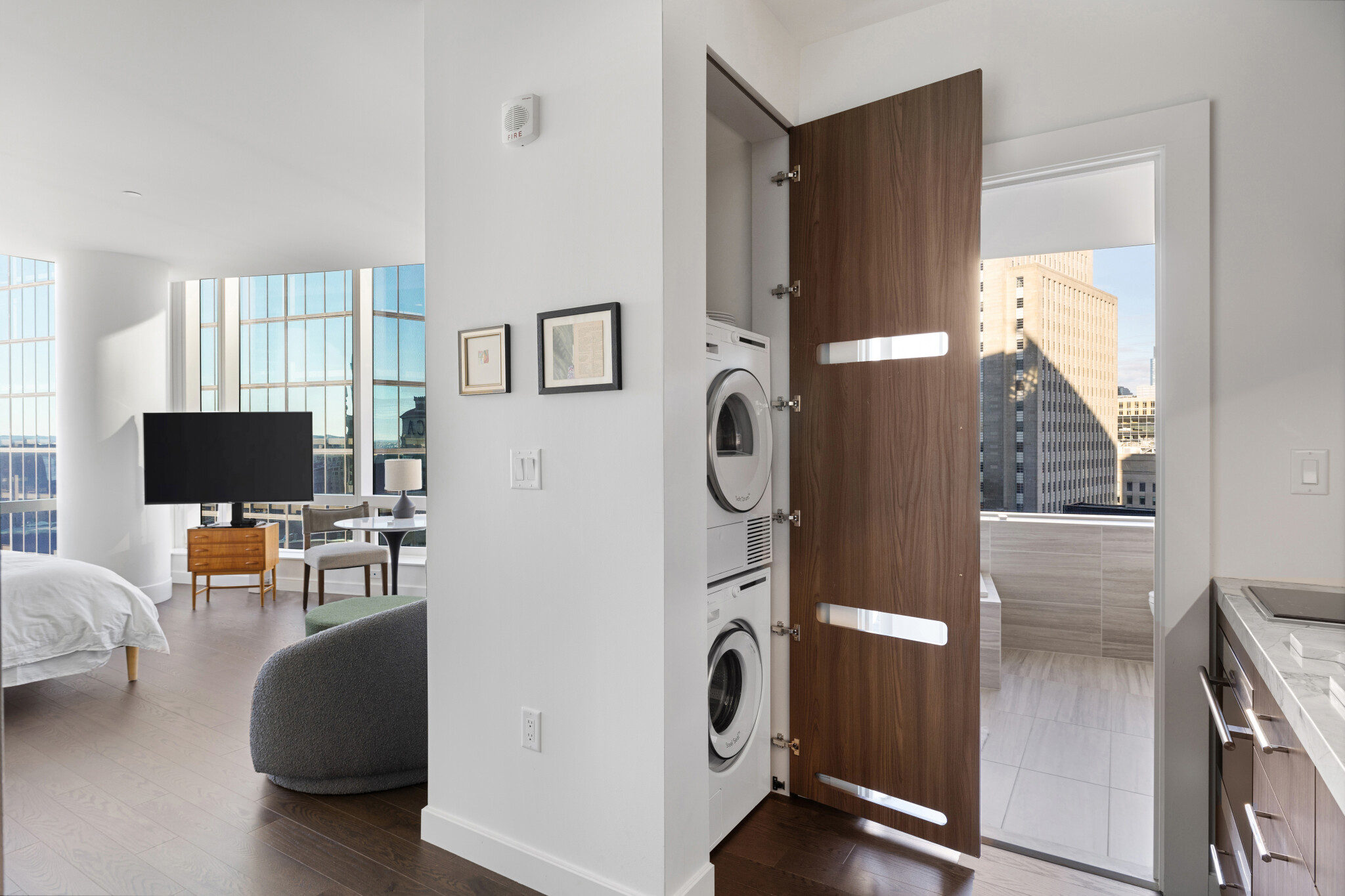 430 Stuart St, Back Bay