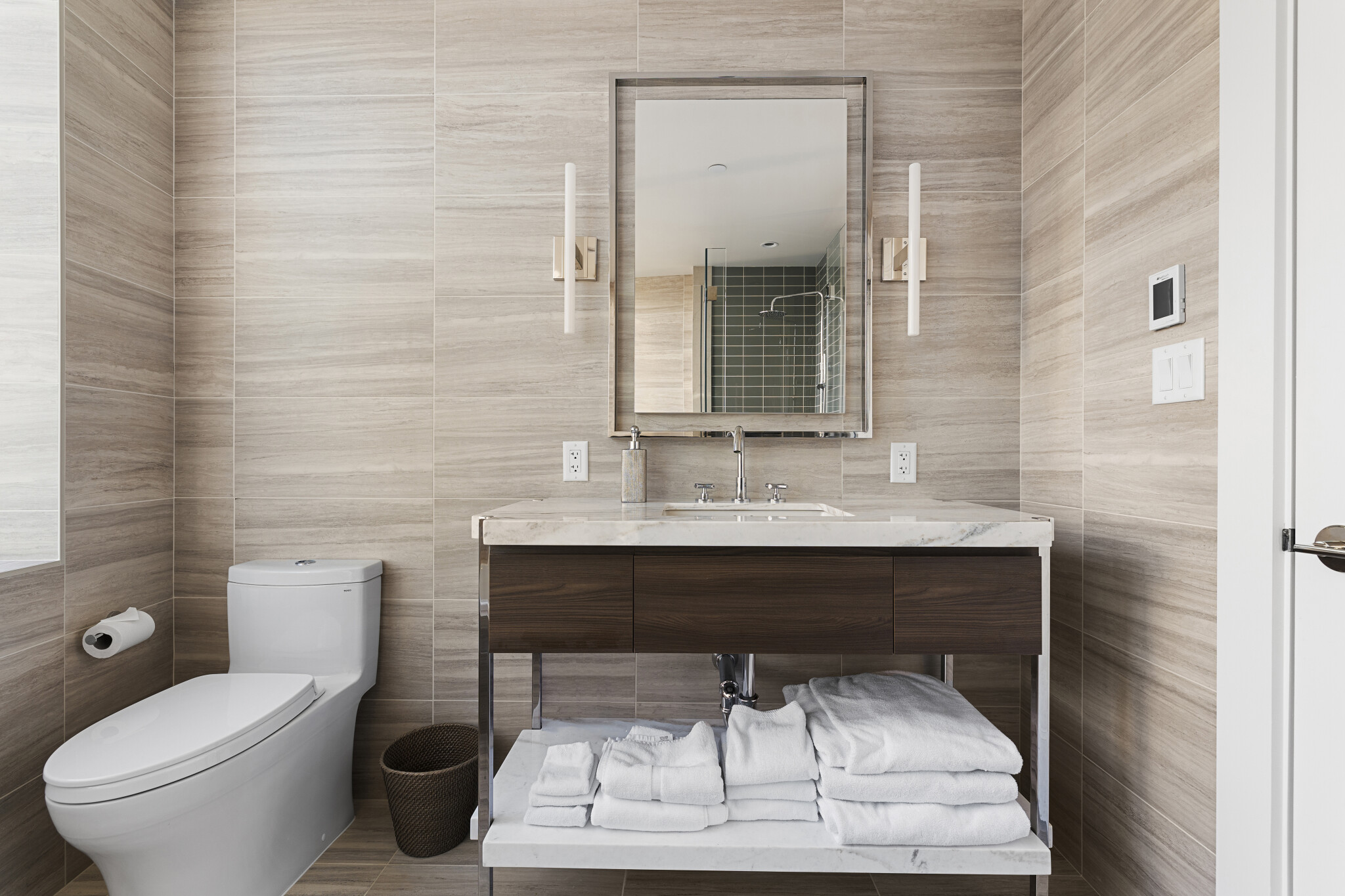 430 Stuart St, Back Bay