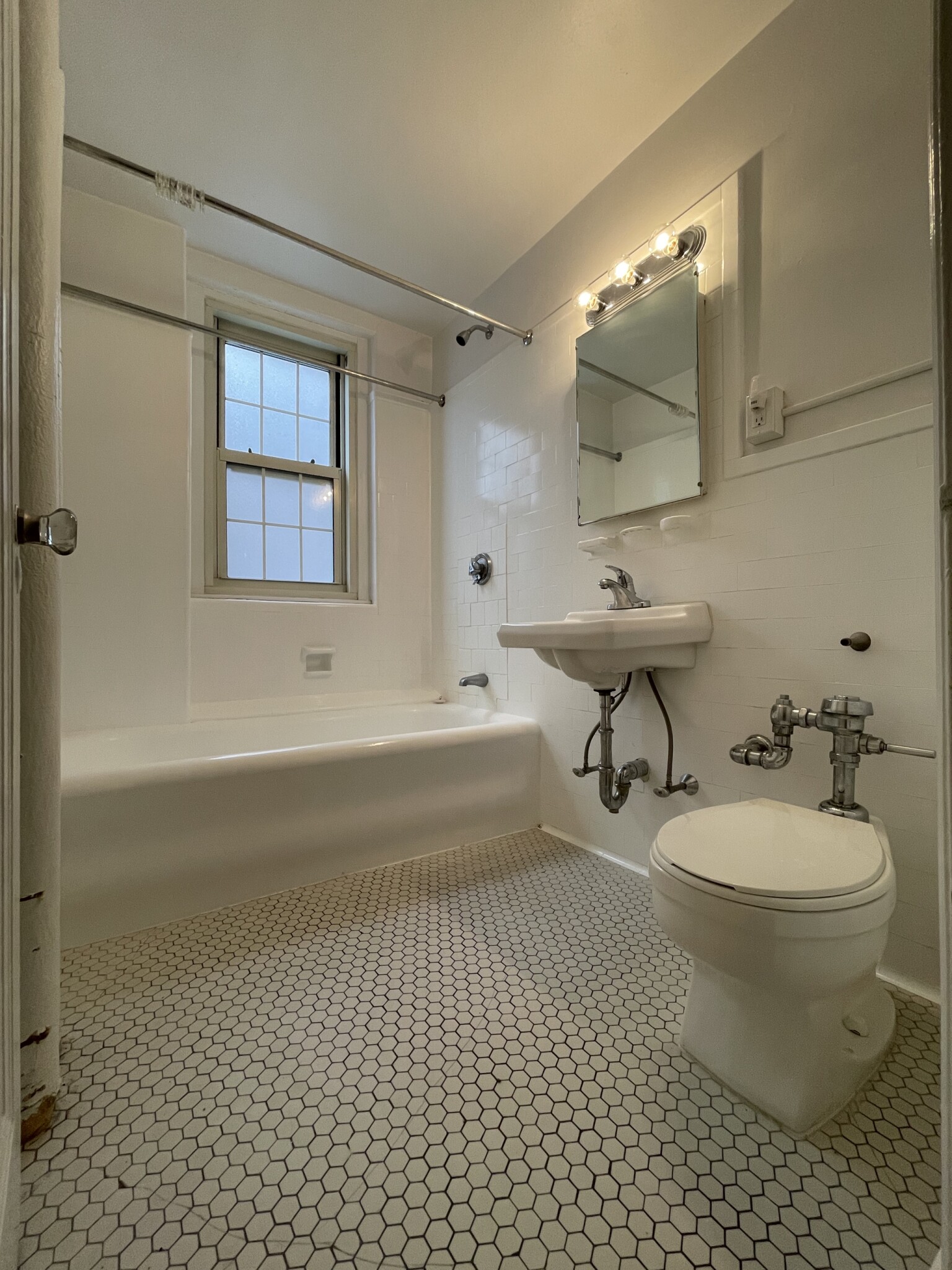 1401 Beacon St, Coolidge Corner