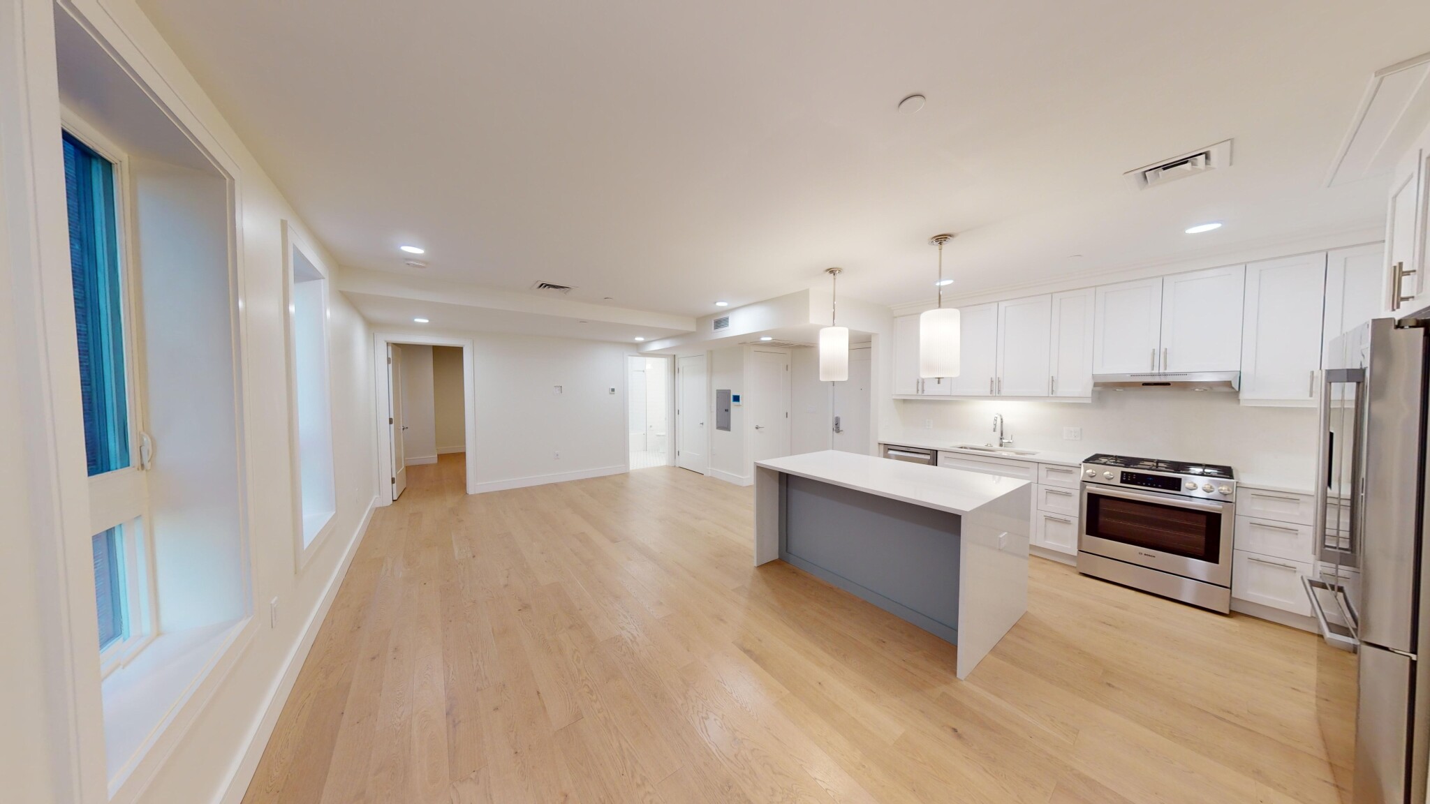 301 Border St, East Boston