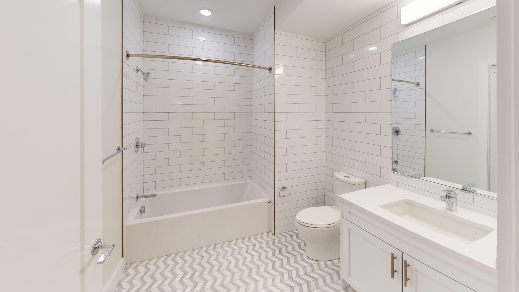 301 Border St, East Boston