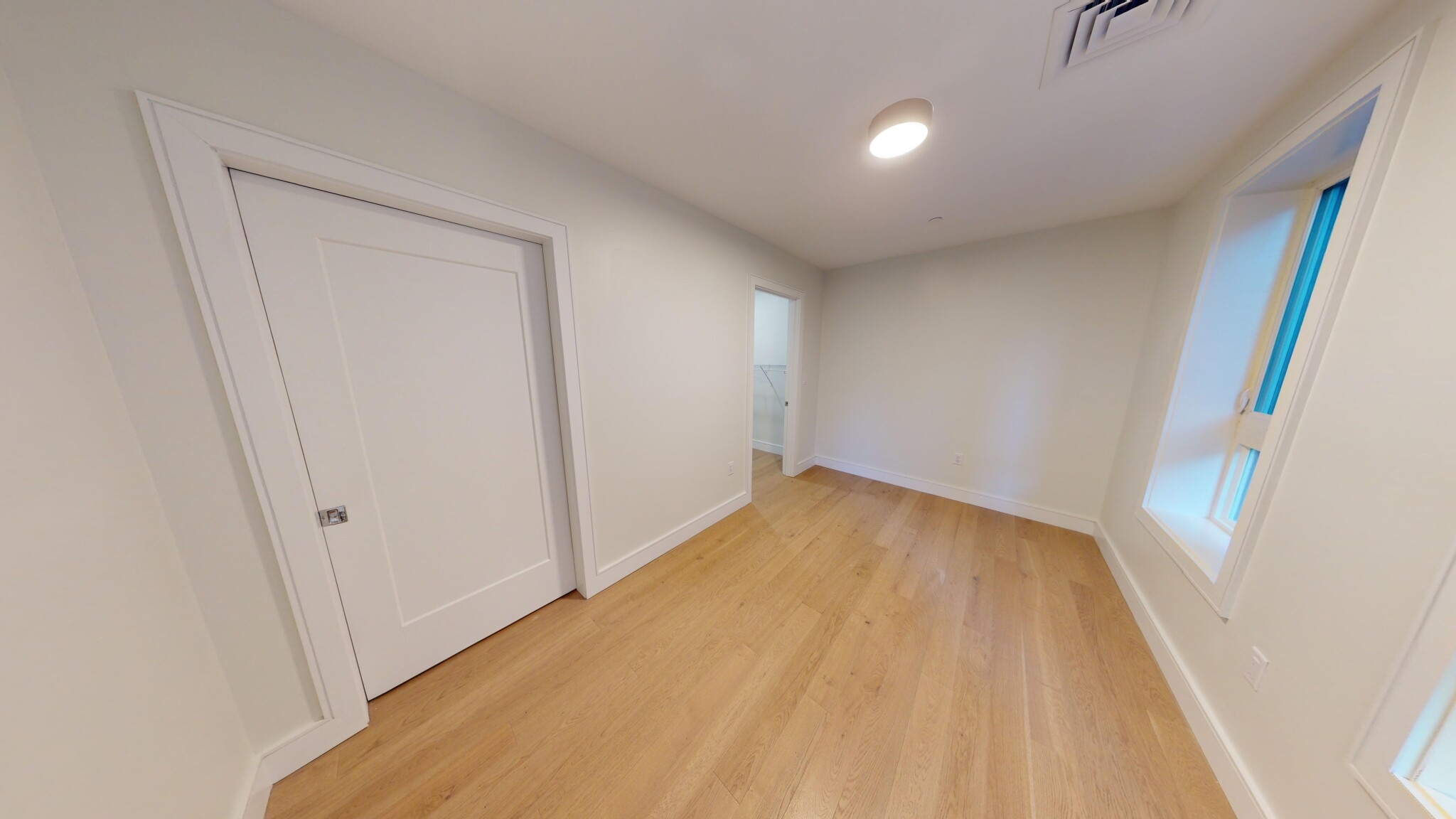 301 Border St, East Boston