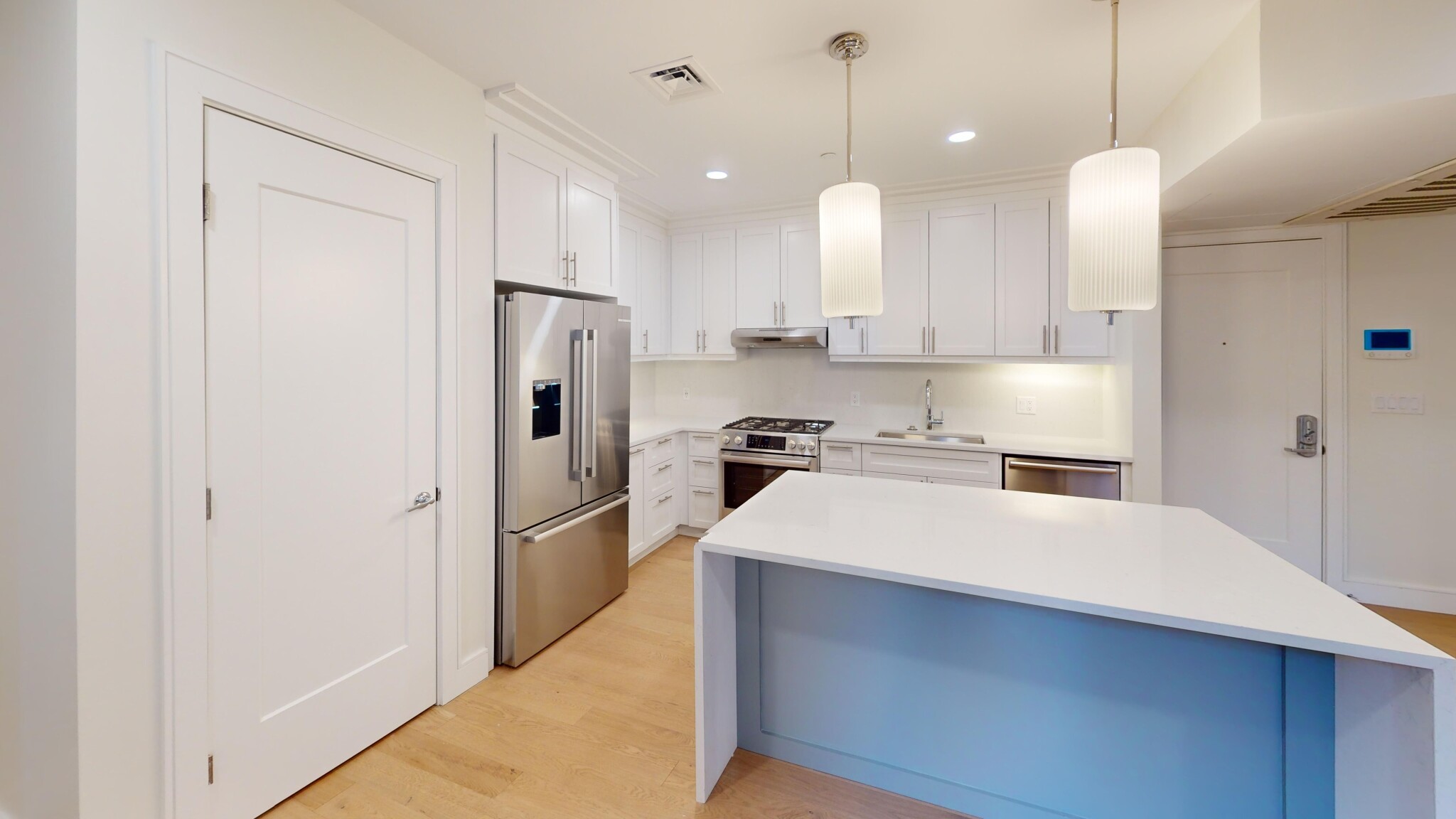 301 Border St, East Boston