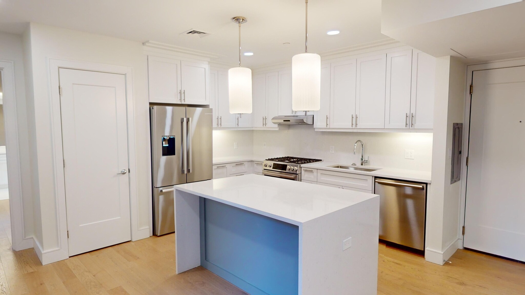 301 Border St, East Boston