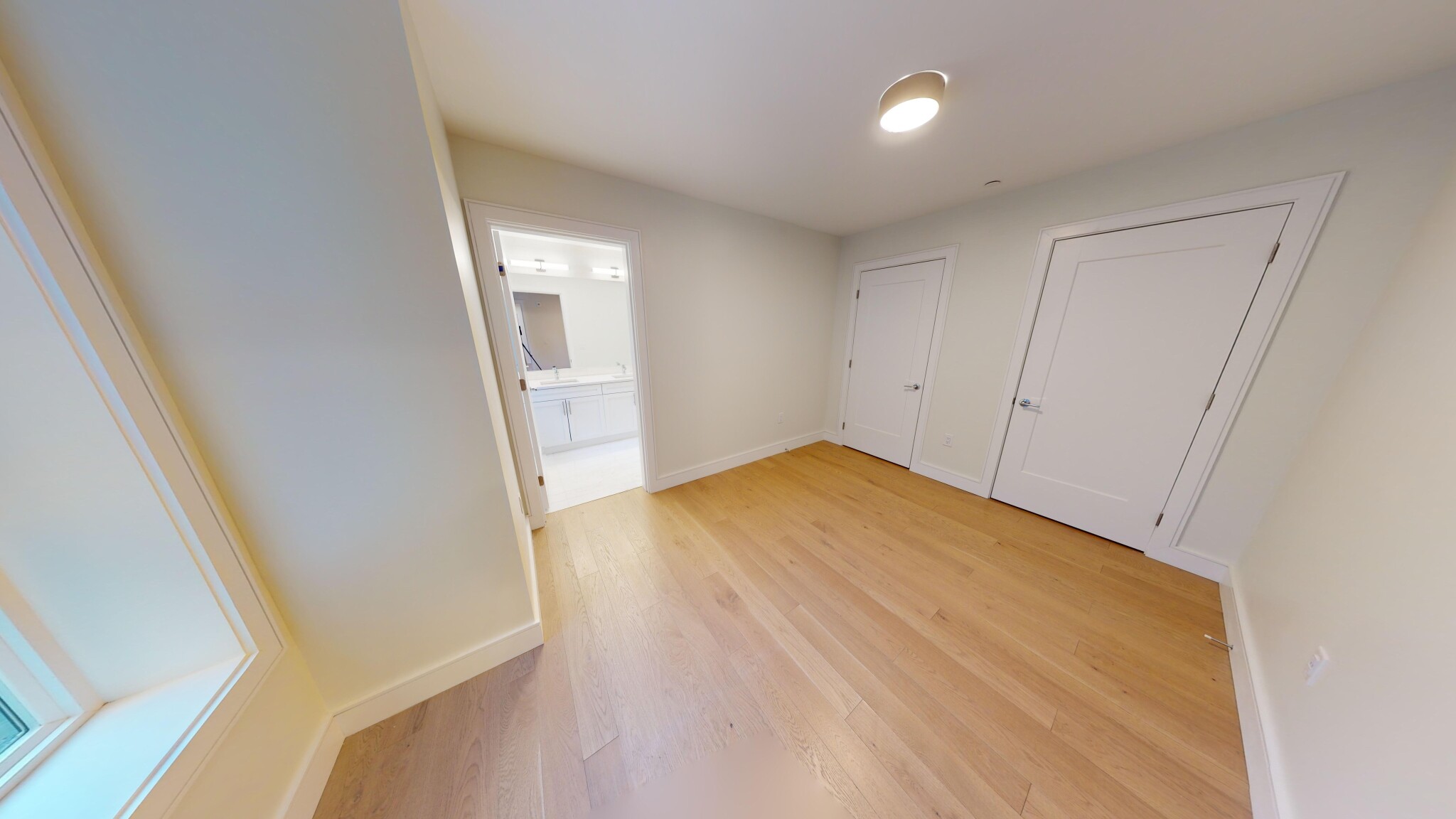 301 Border St, East Boston