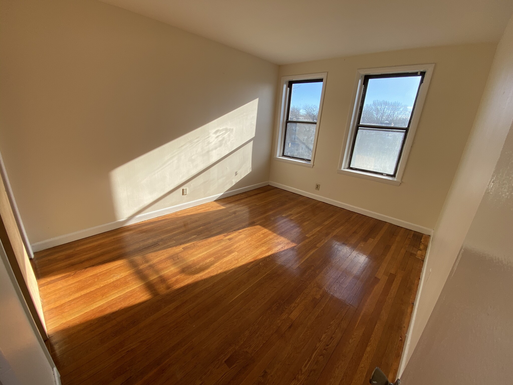 1135 Commonwealth Ave, Brighton