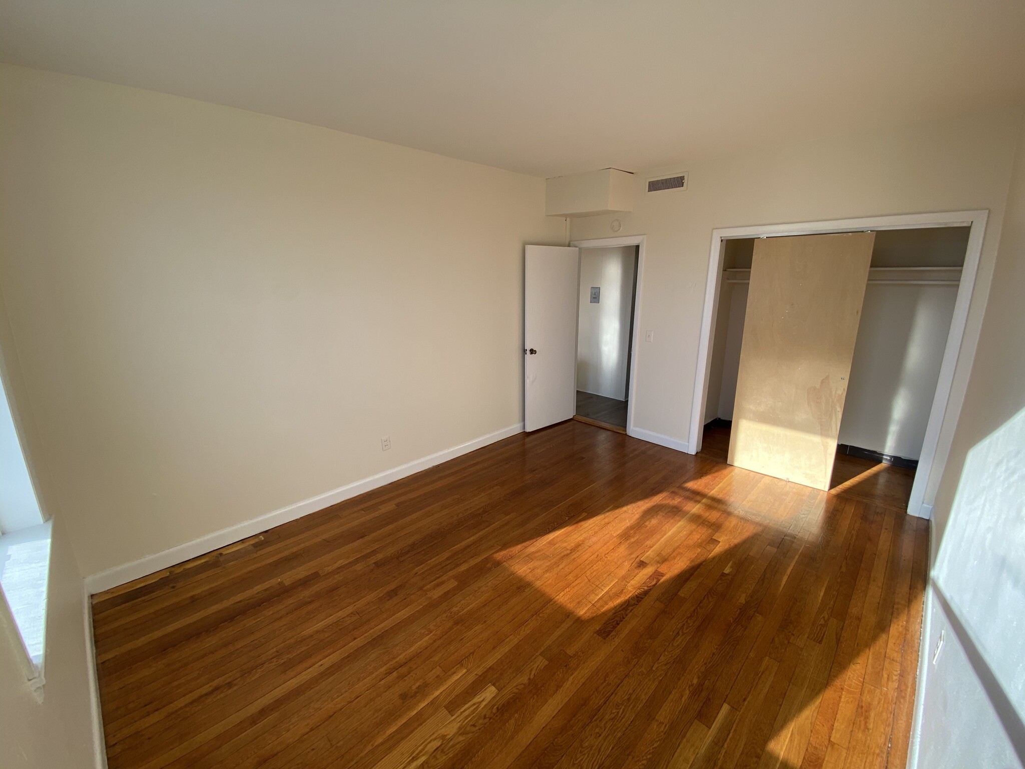 1135 Commonwealth Ave, Brighton