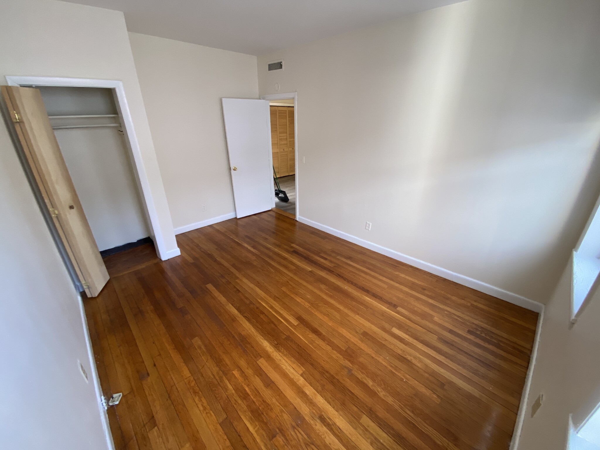 1135 Commonwealth Ave, Brighton