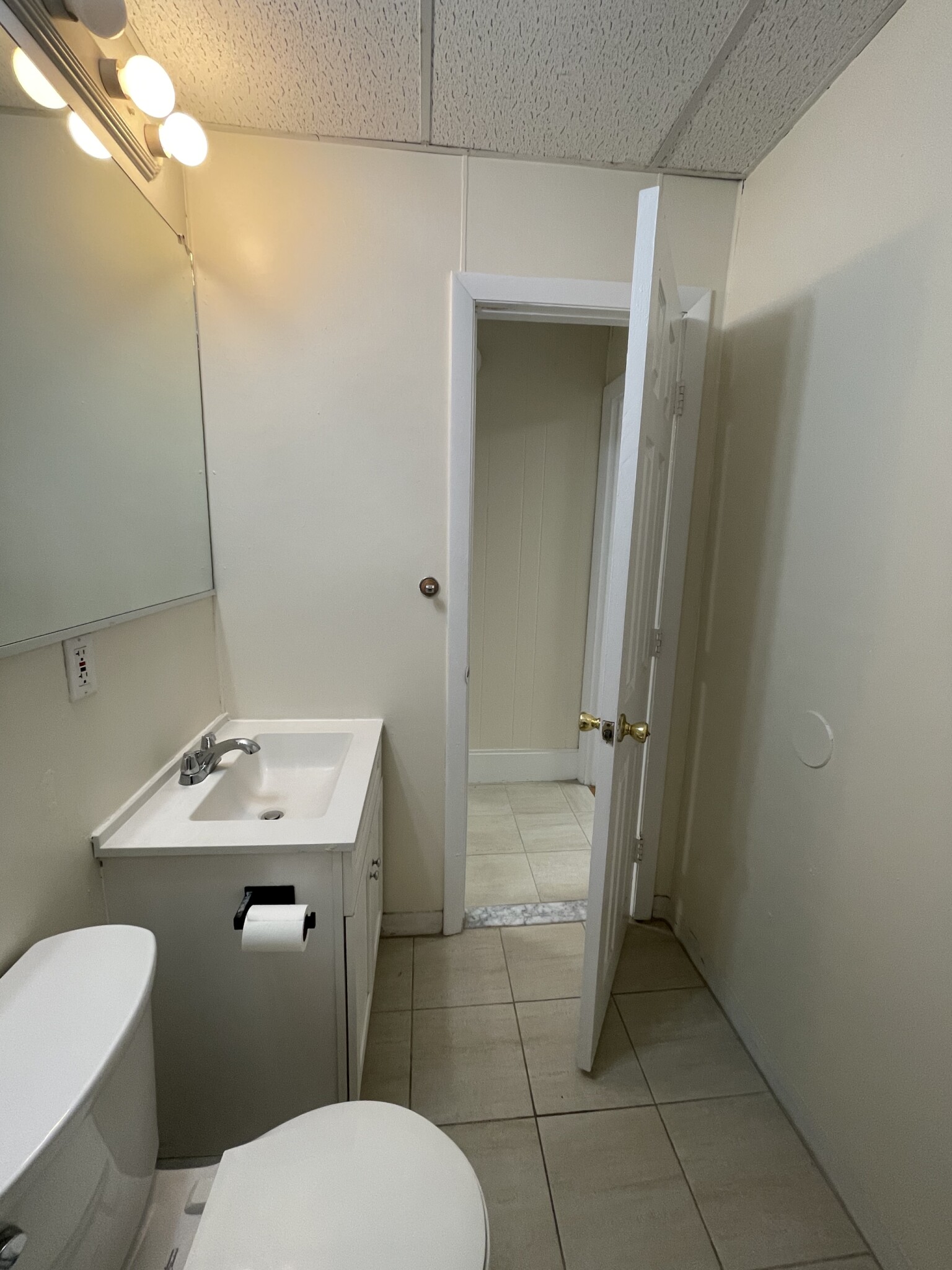 437 Cambridge St, Allston