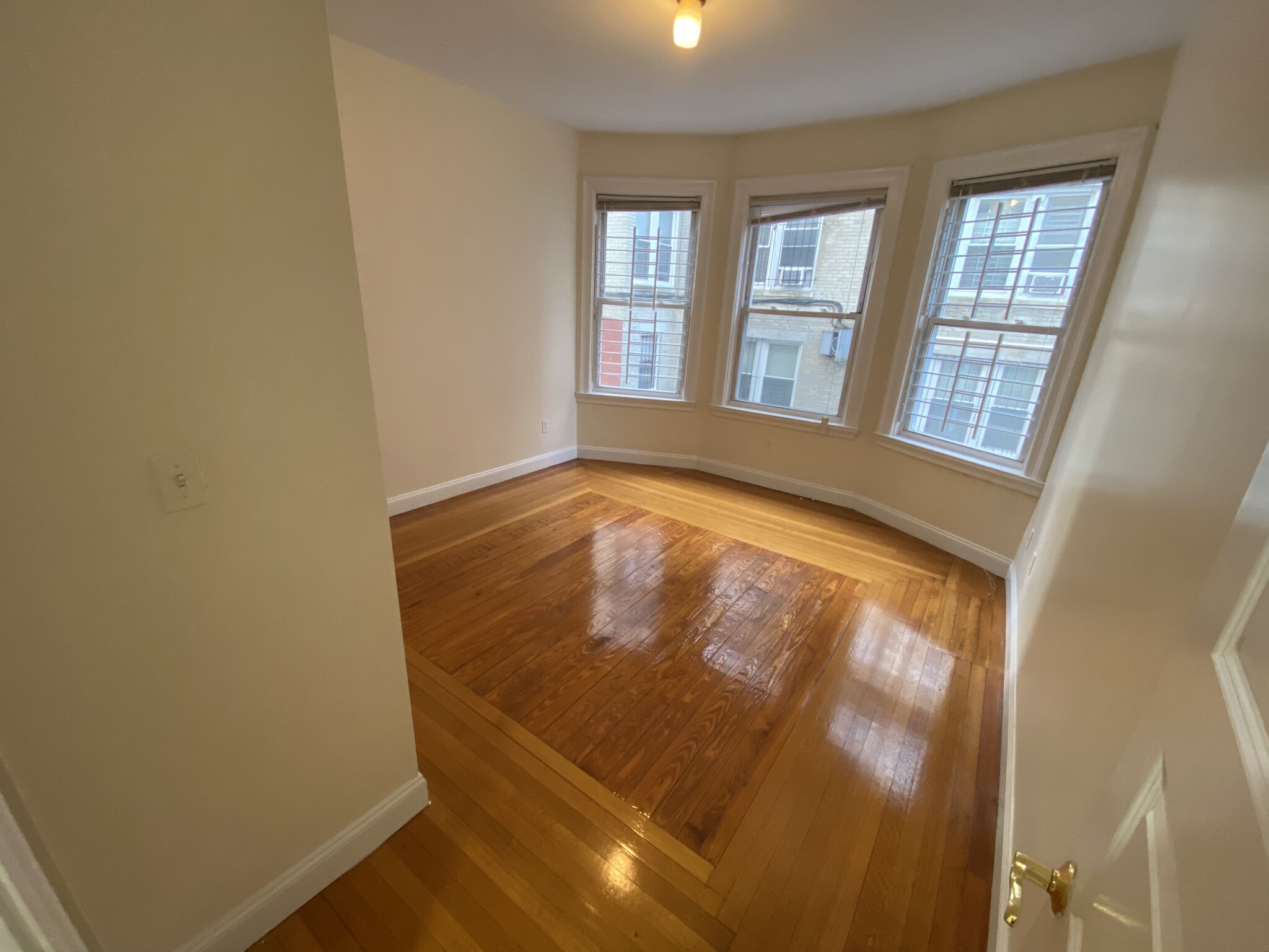 53 Ashford St, Allston