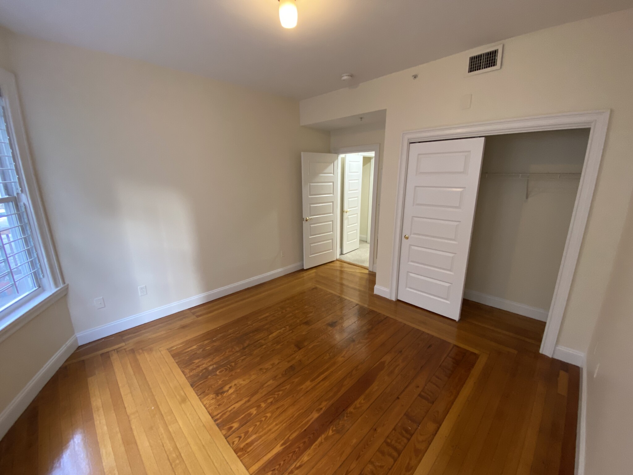 53 Ashford St, Allston