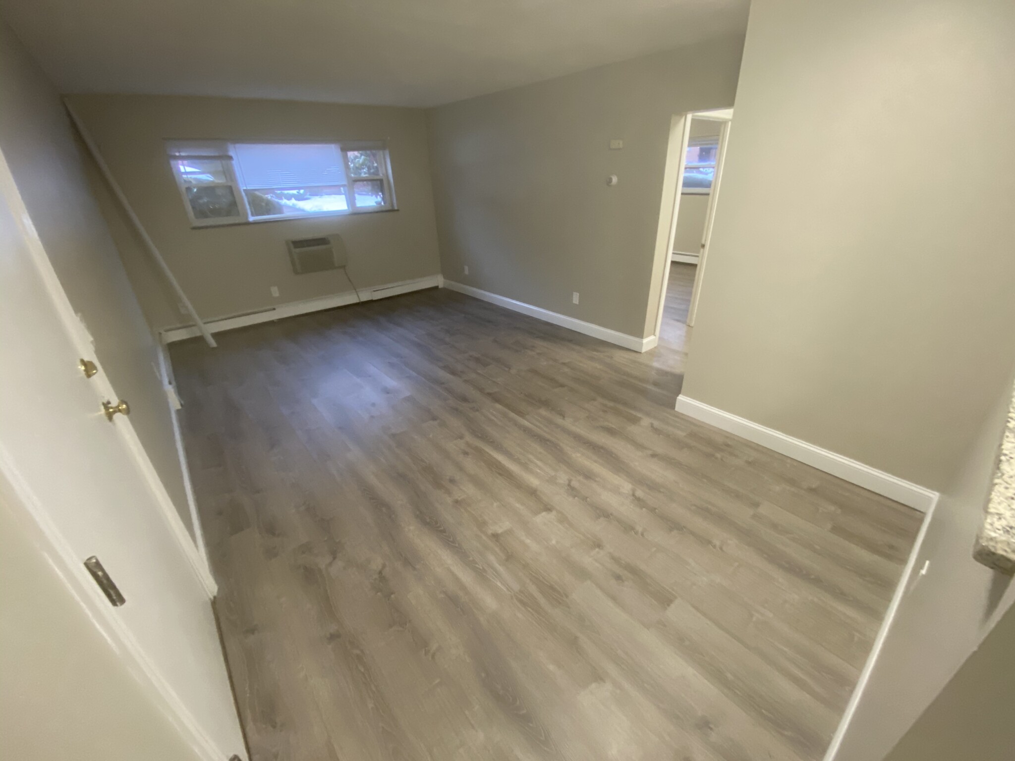 280 Grove St, Auburndale