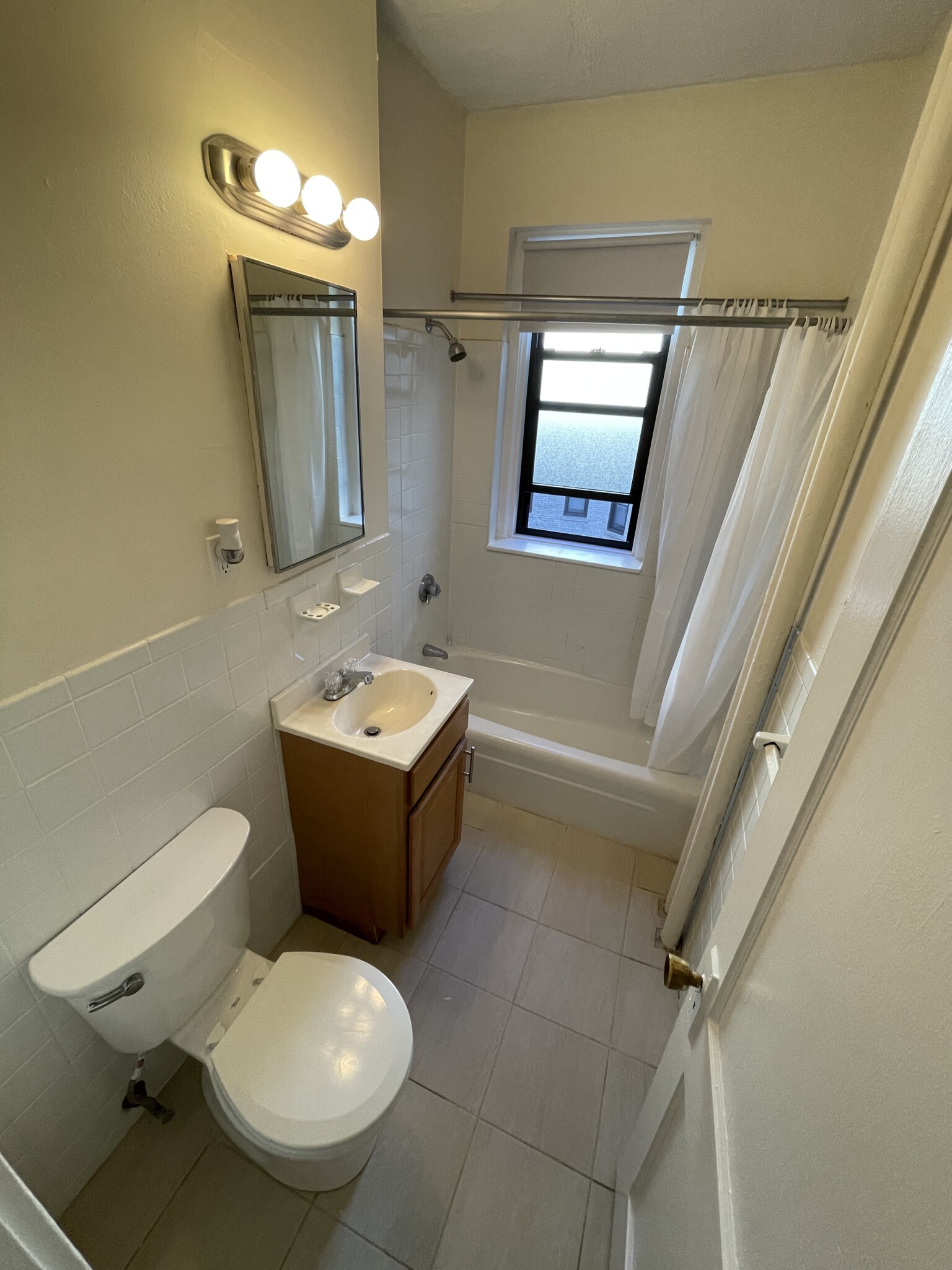 1148 Commonwealth Ave, Allston