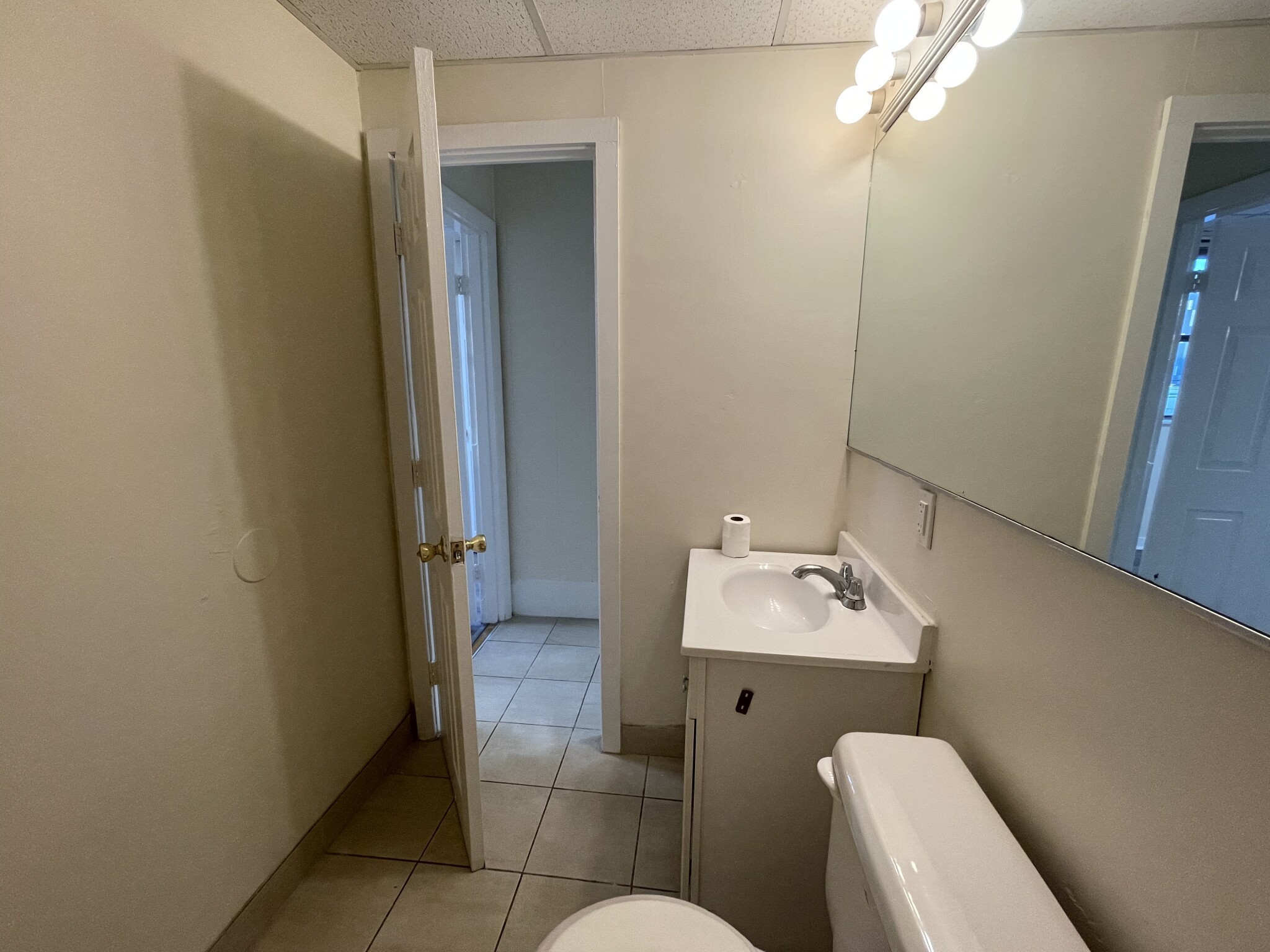 439 Cambridge St, Allston