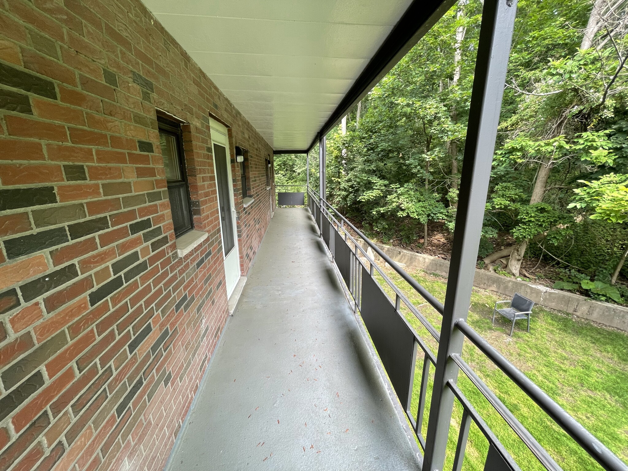 270 Grove St, Auburndale