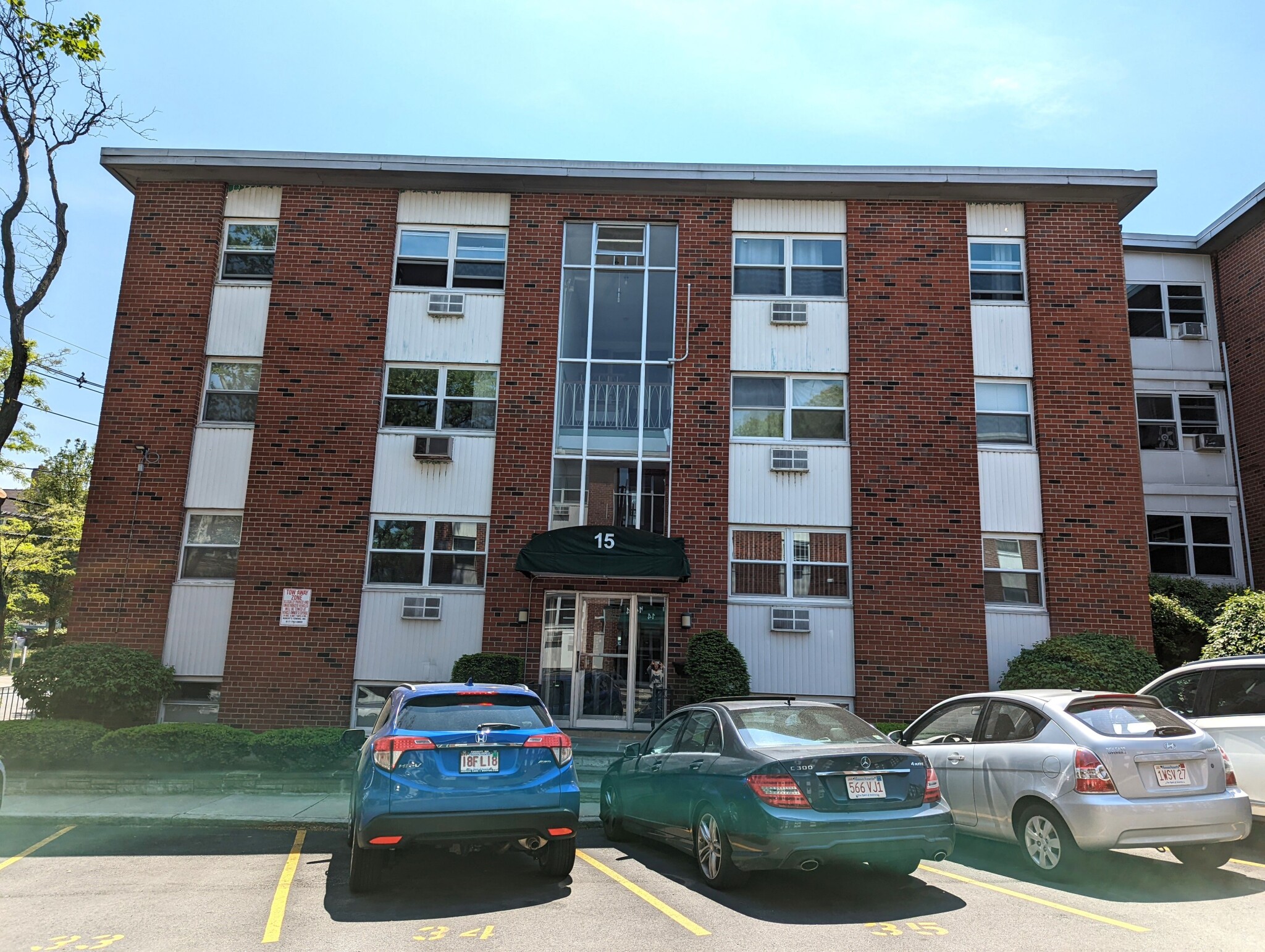 15 Commonwealth Ct, Brighton