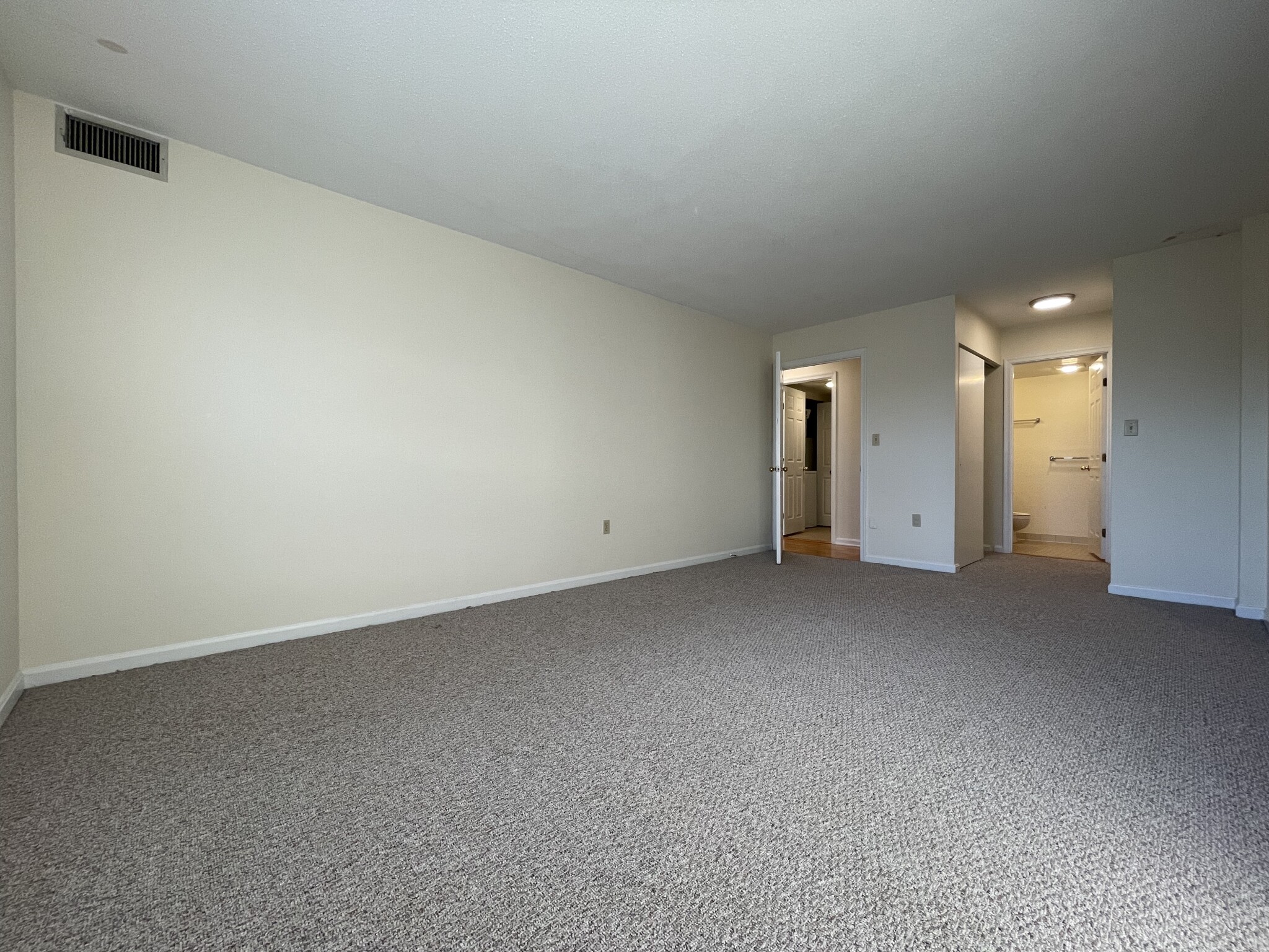 345 Franklin St, Riverside