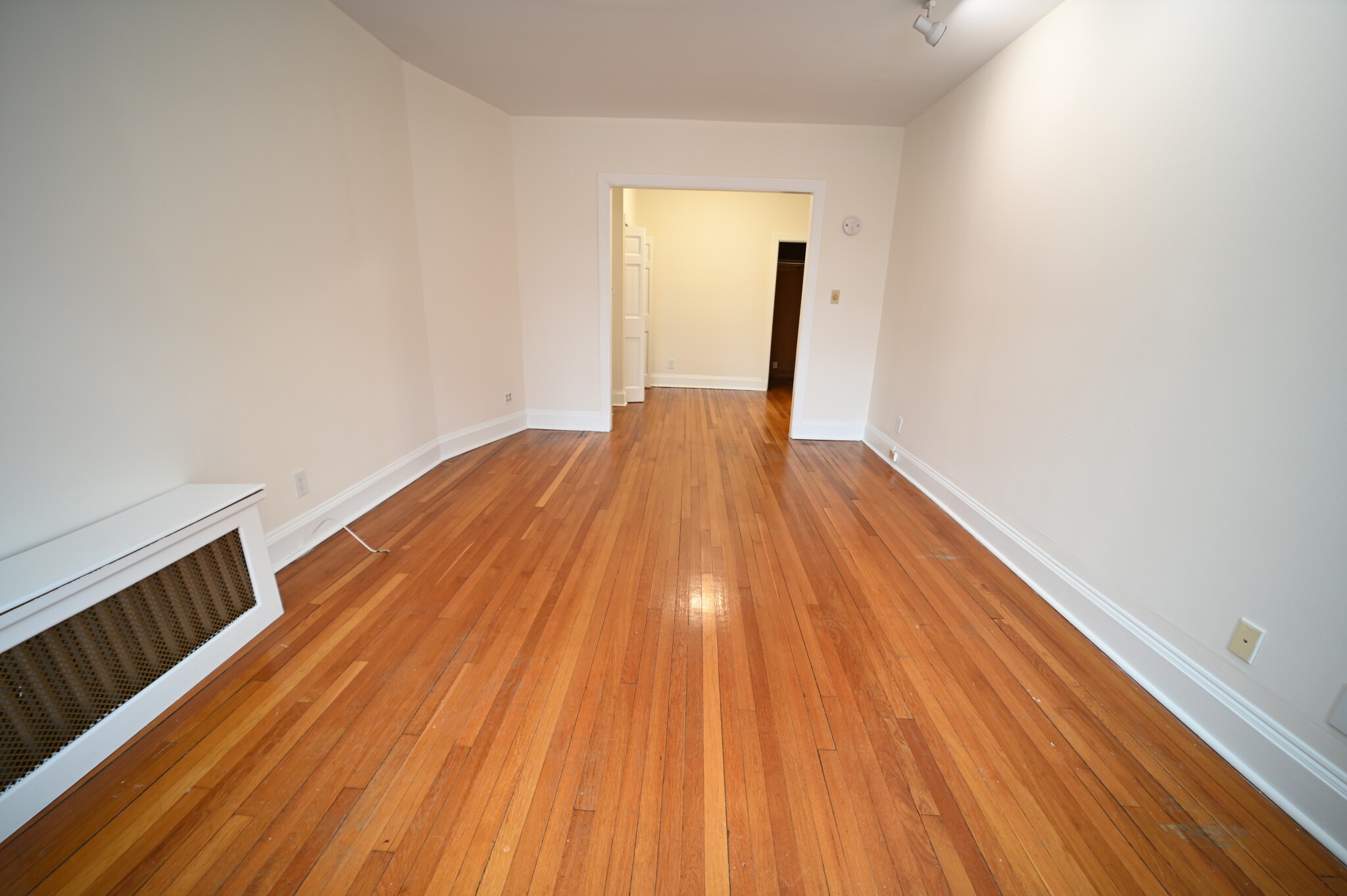 19 Green St, Coolidge Corner