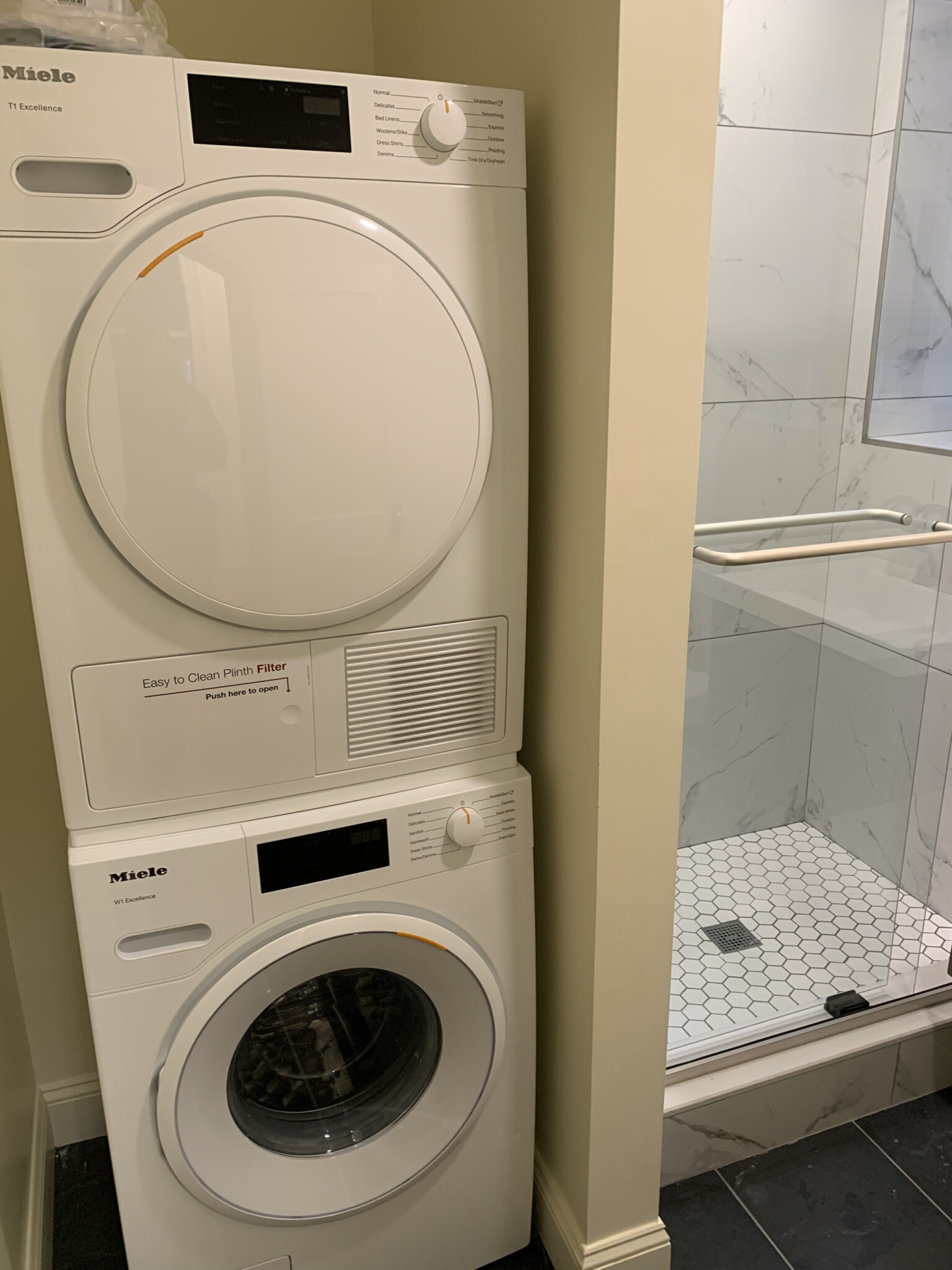 28 Queensberry St, Fenway