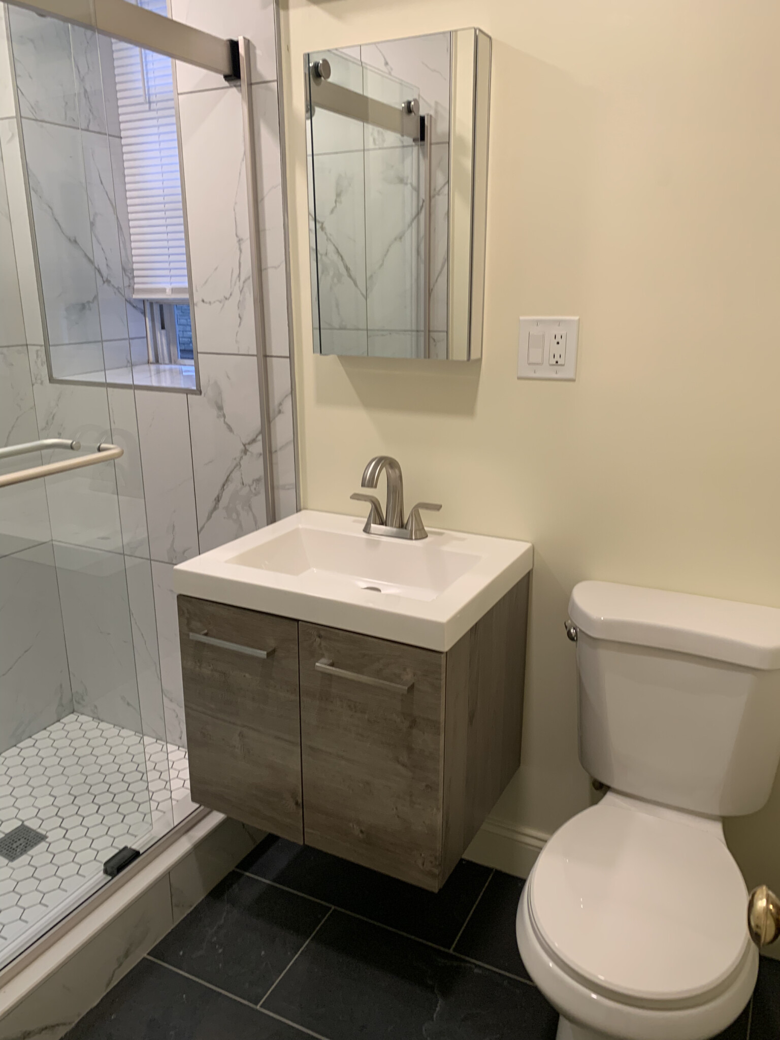 28 Queensberry St, Fenway