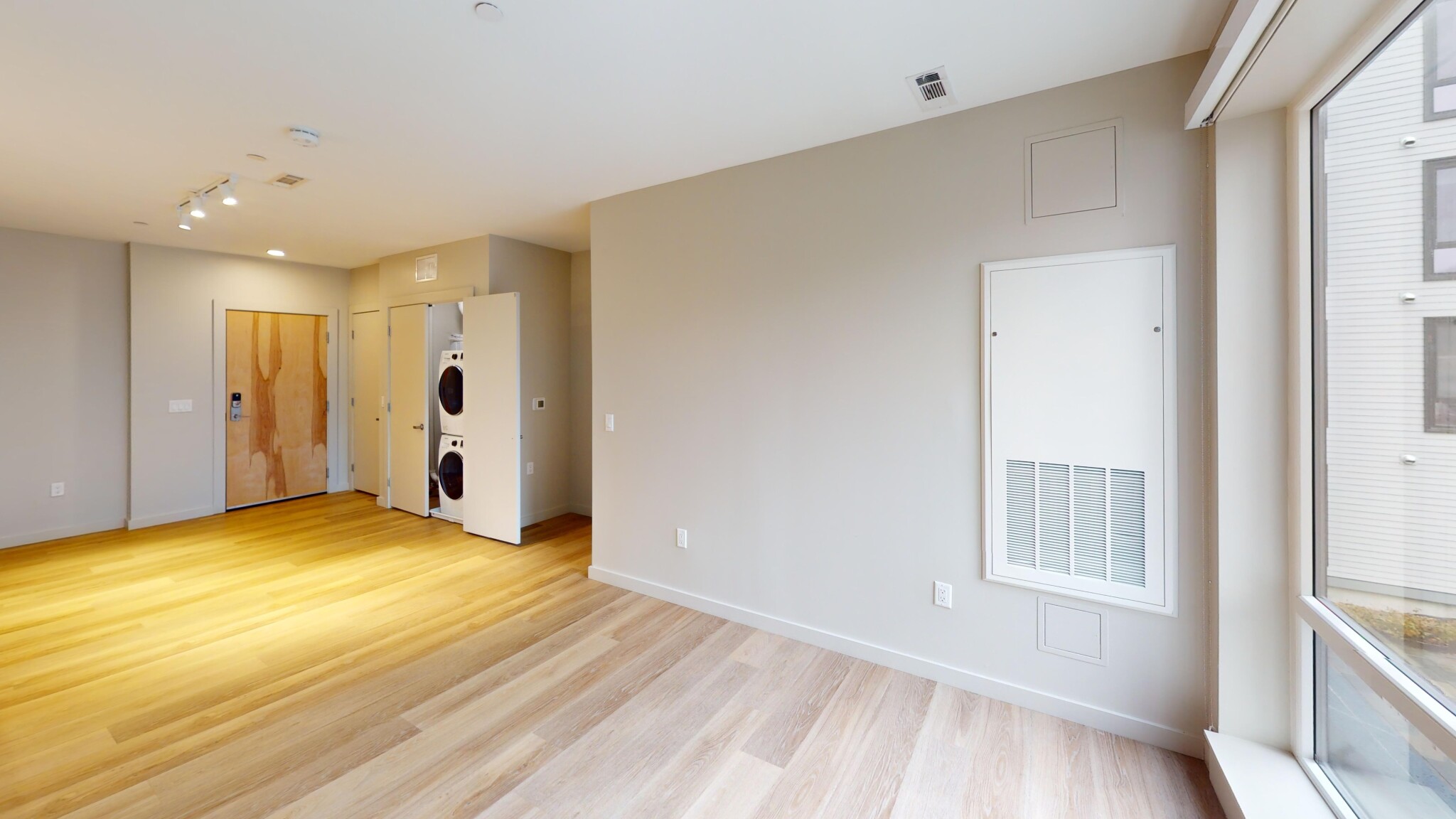 1550 Soldiers Field Rd, Brighton