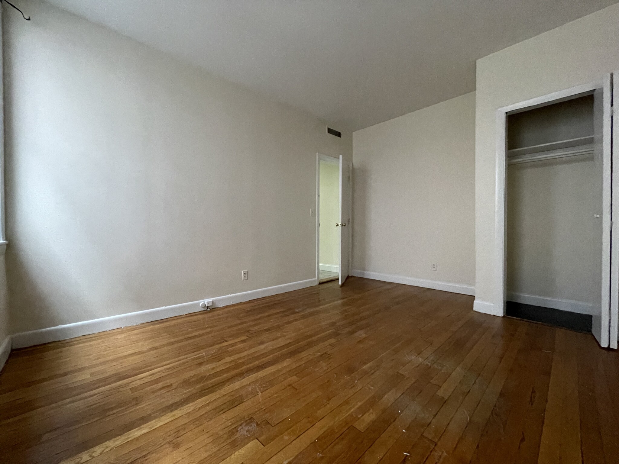 1133 Commonwealth Ave, Allston