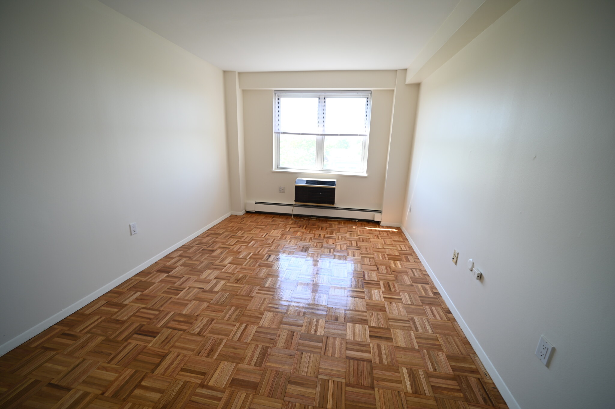 185 Freeman St, Coolidge Corner