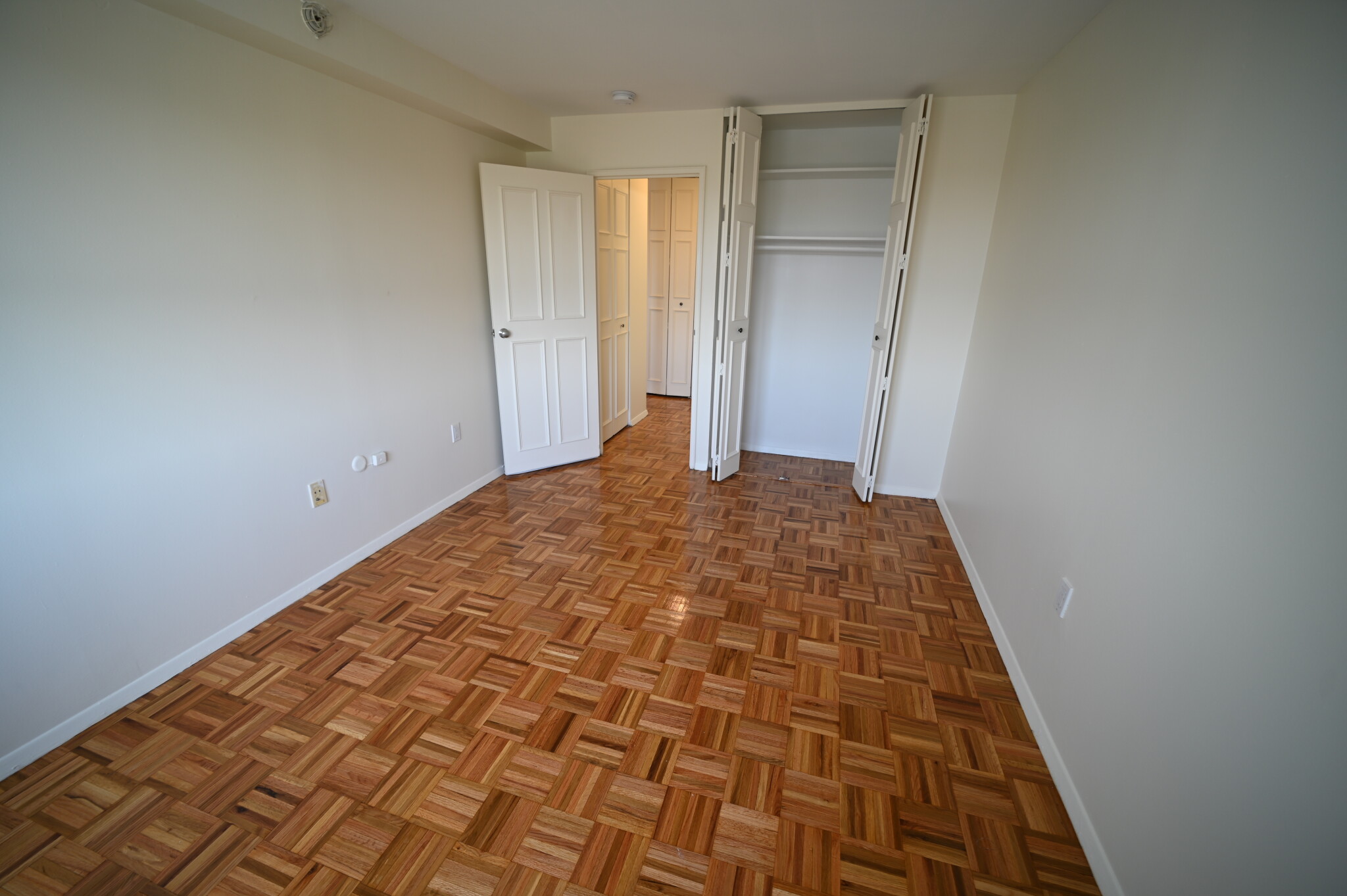 185 Freeman St, Coolidge Corner