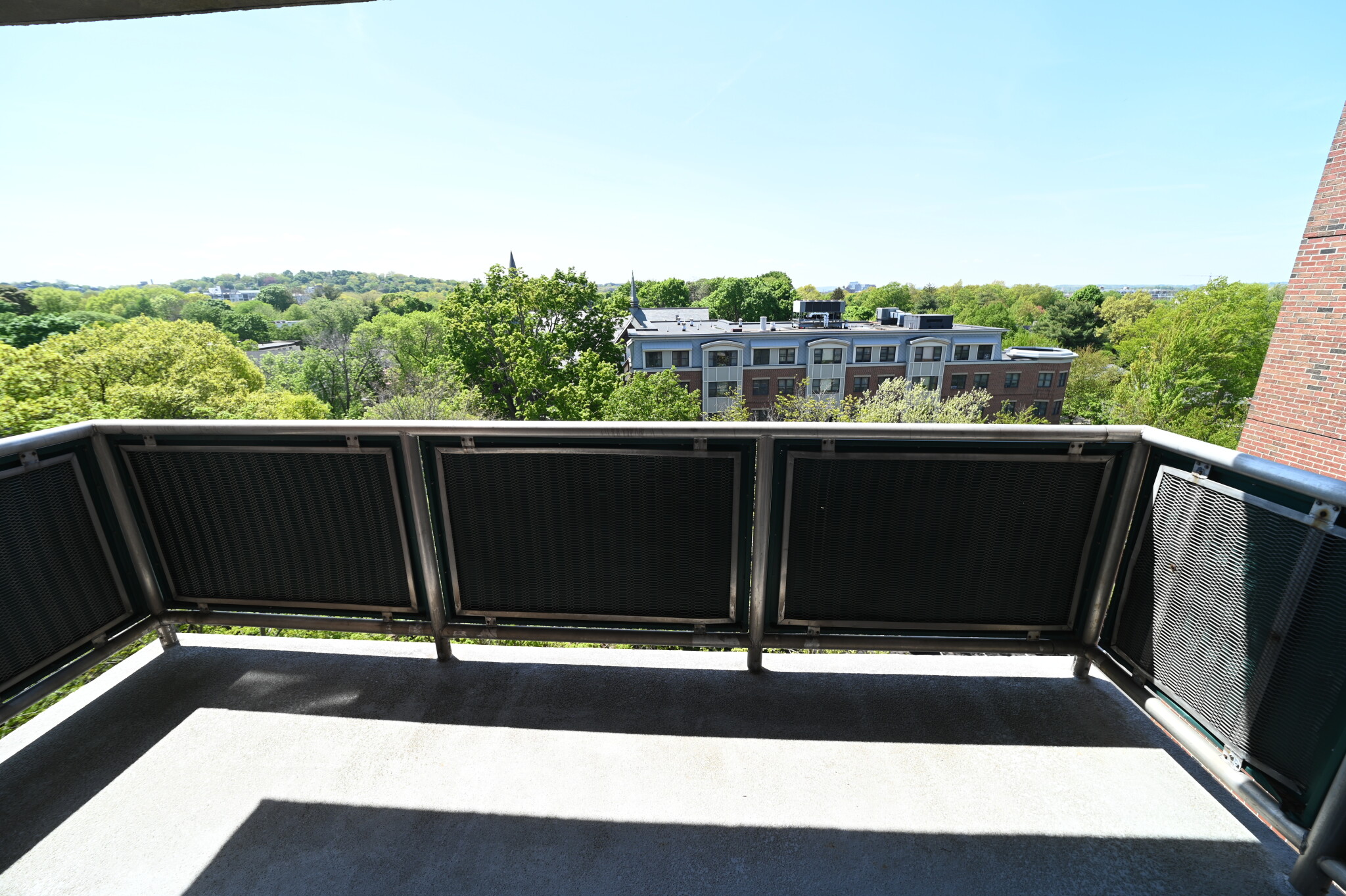 185 Freeman St, Coolidge Corner