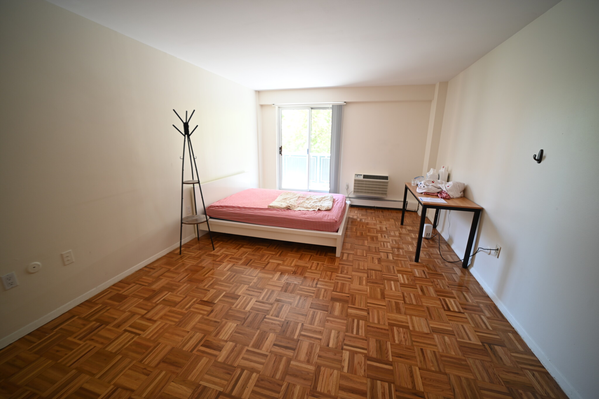 185 Freeman St, Coolidge Corner