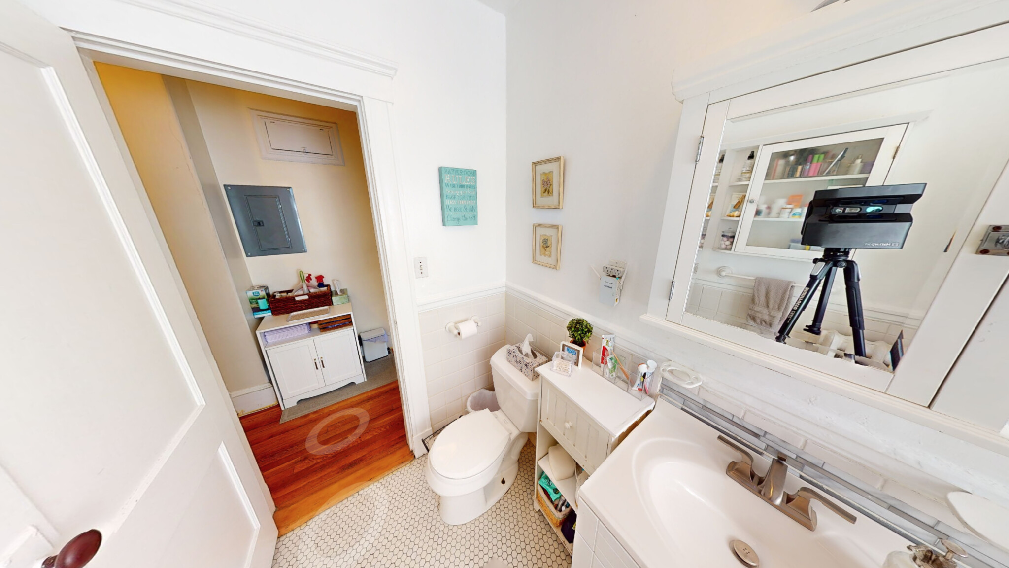 93 Fuller St, North Brookline