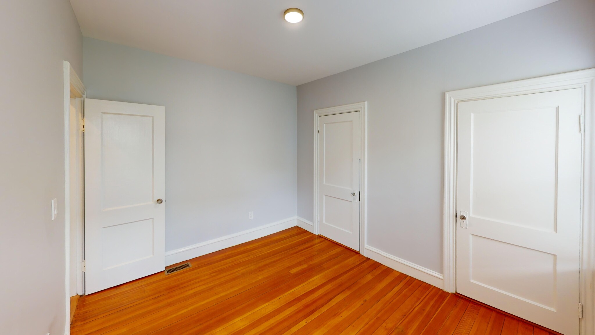 31 Averton St, Roslindale