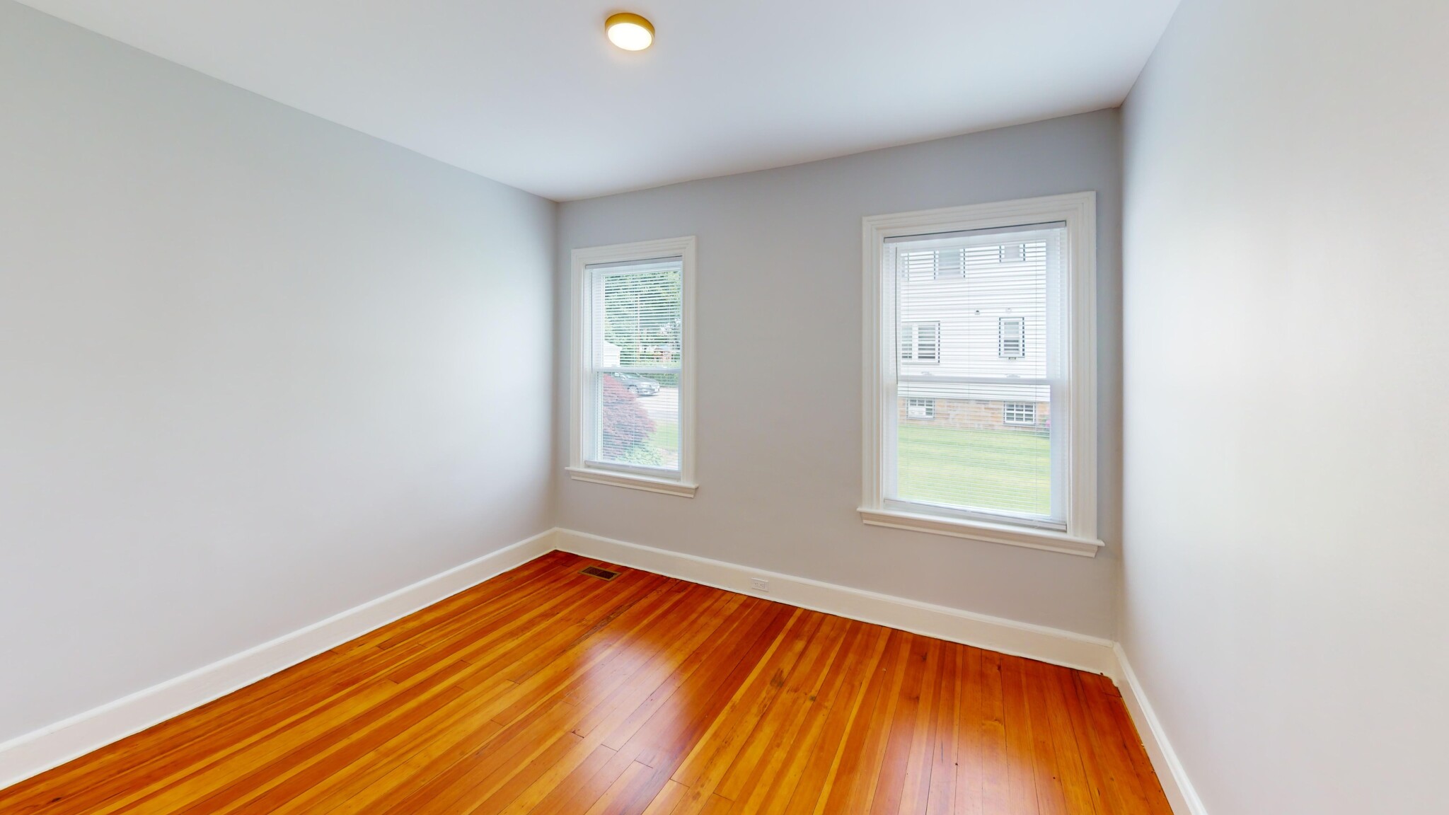 31 Averton St, Roslindale