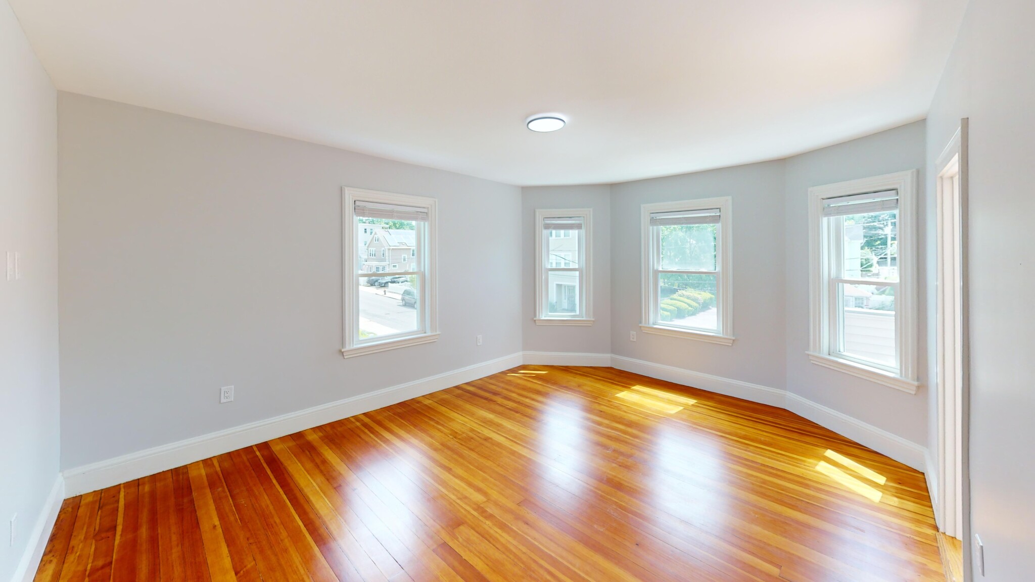 31 Averton St, Roslindale